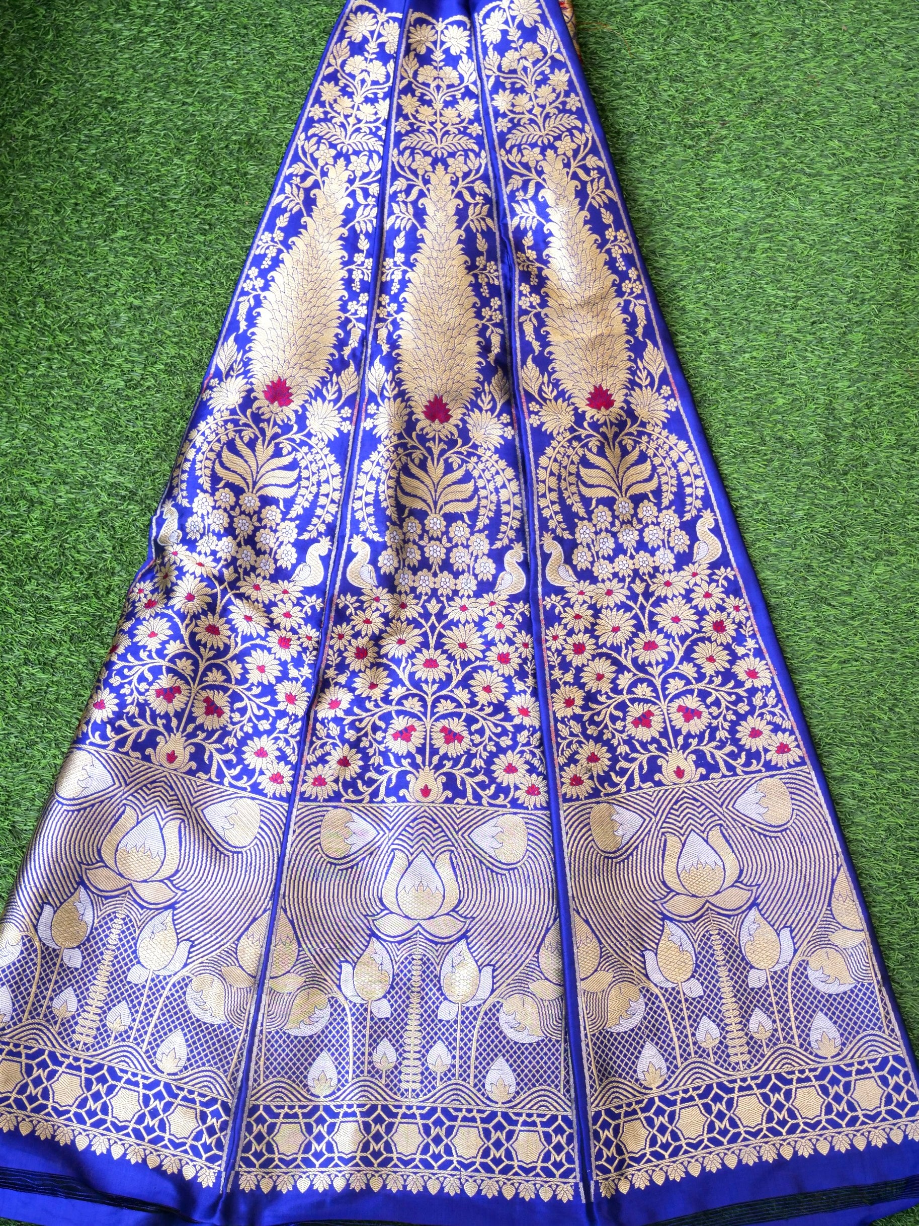 Handloom Banarasi Katan Silk Kalidar Mrinala Lehenga