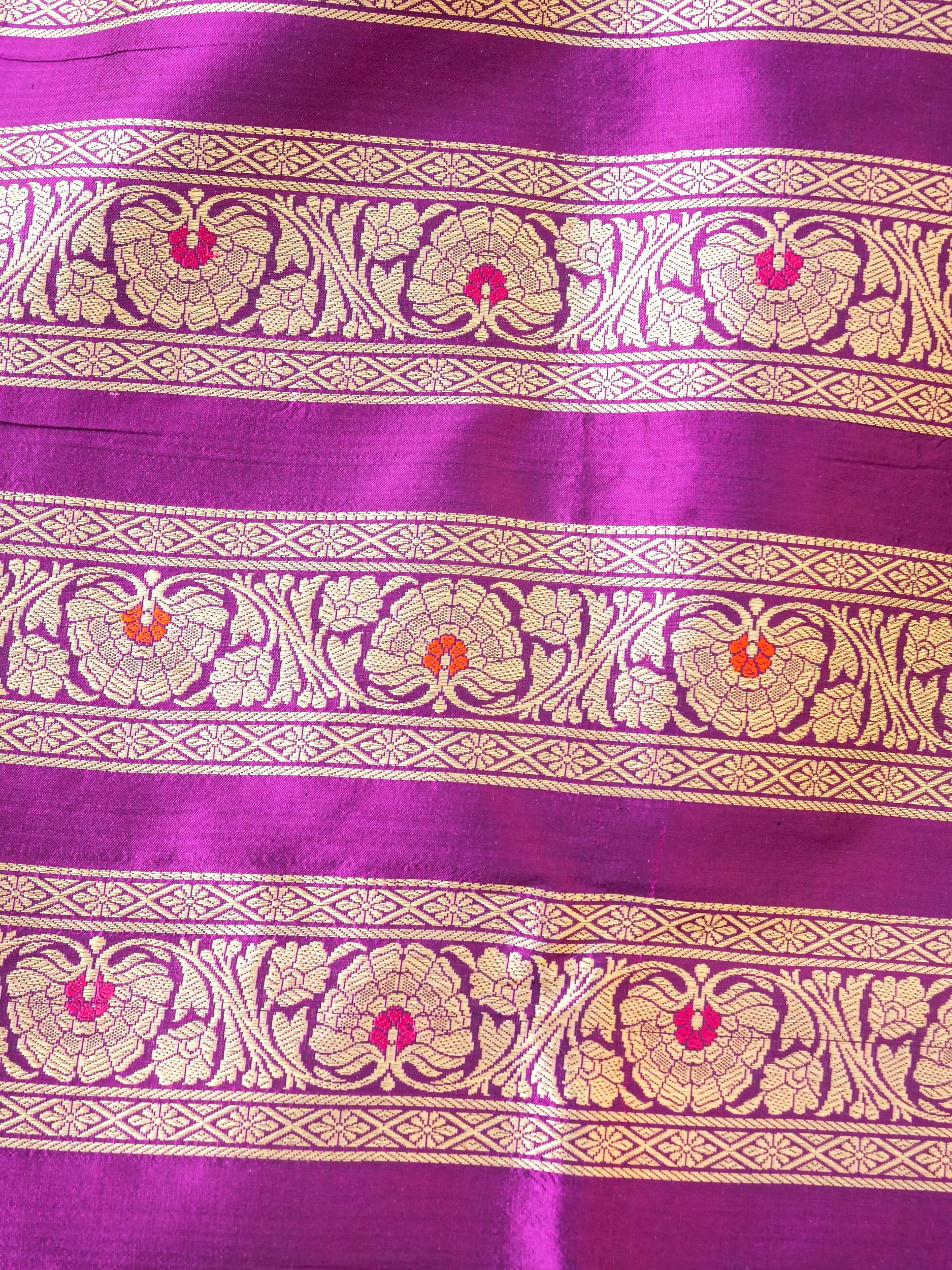 Handloom Banarasi Katan Silk Kalidar Phoolwari Lehenga