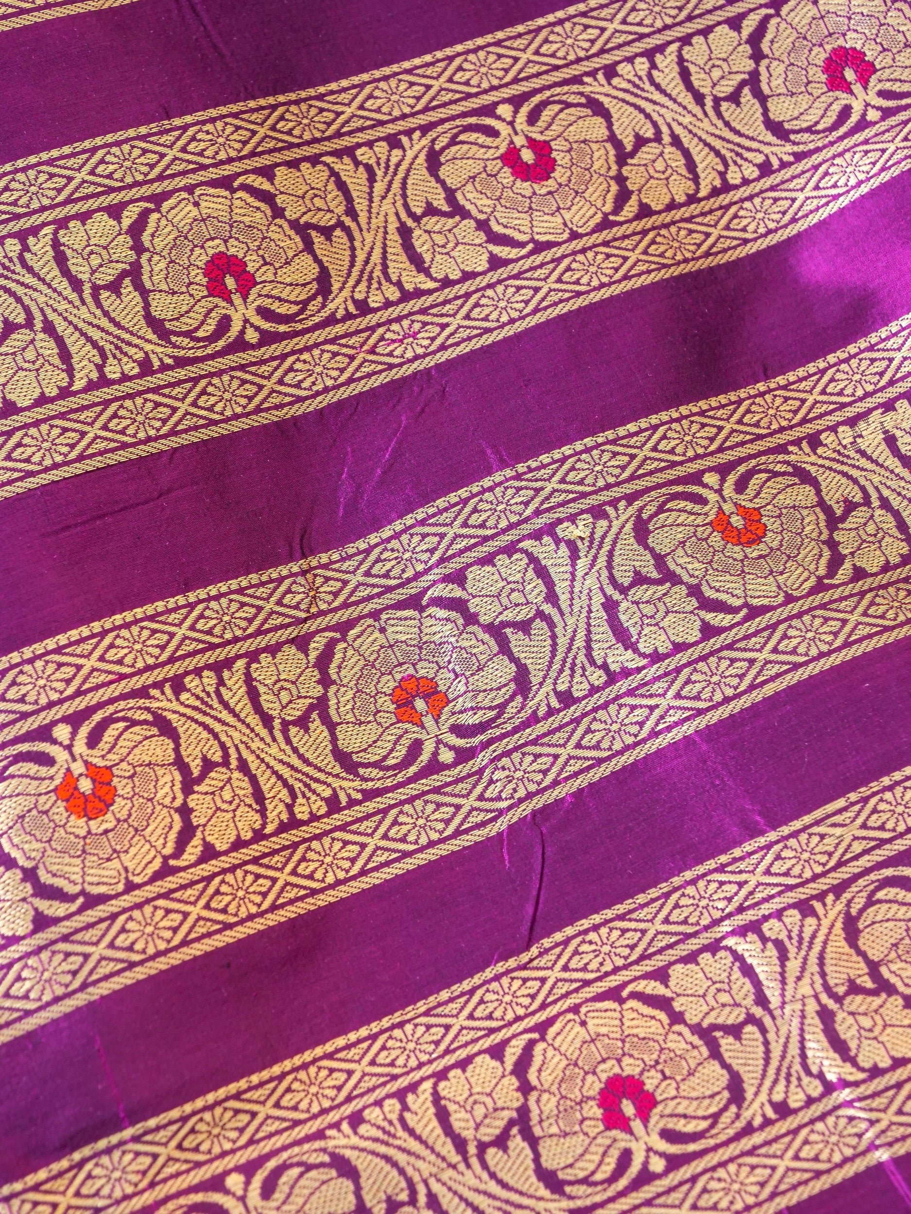 Handloom Banarasi Katan Silk Kalidar Phoolwari Lehenga