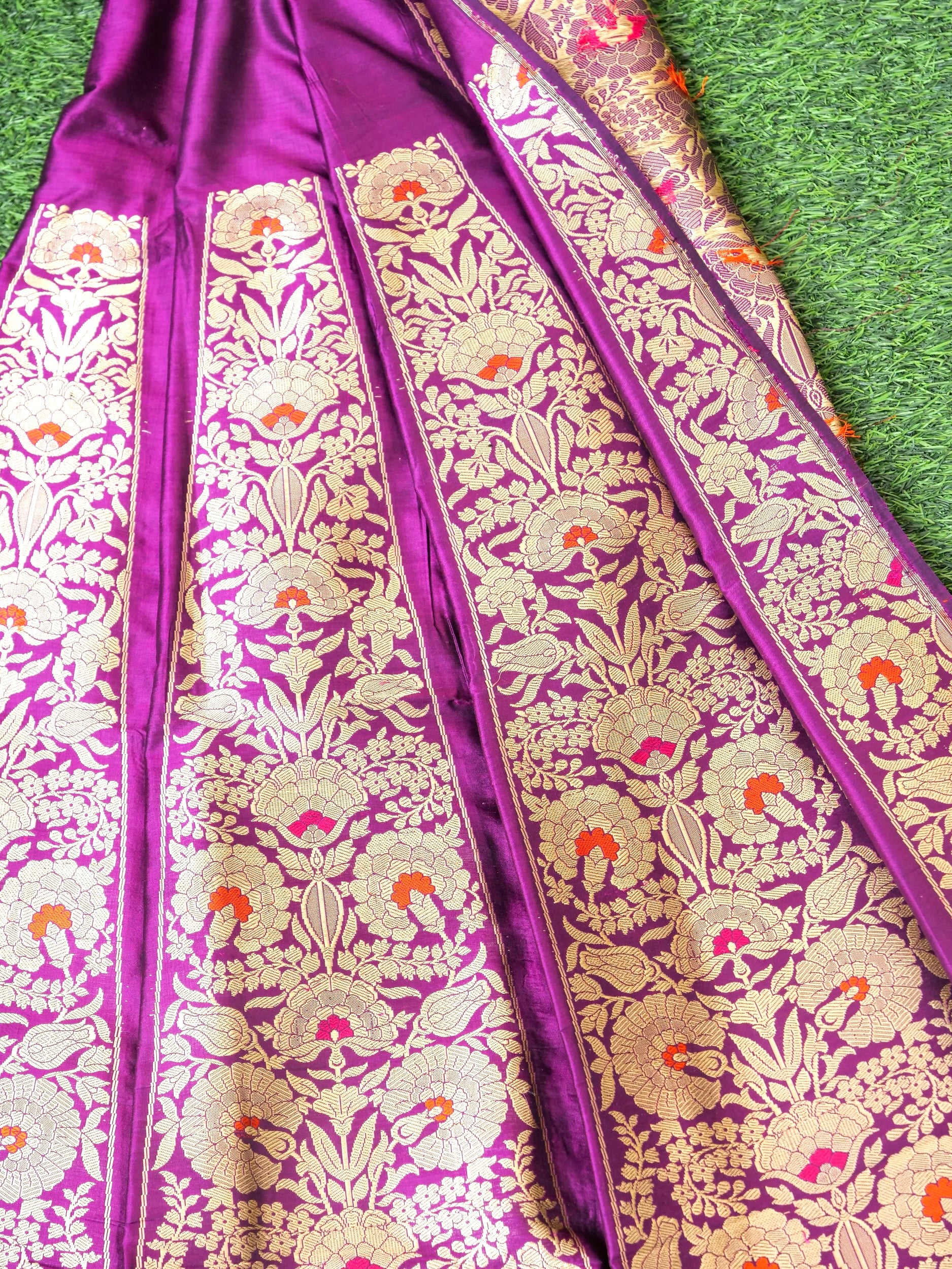 Handloom Banarasi Katan Silk Kalidar Phoolwari Lehenga