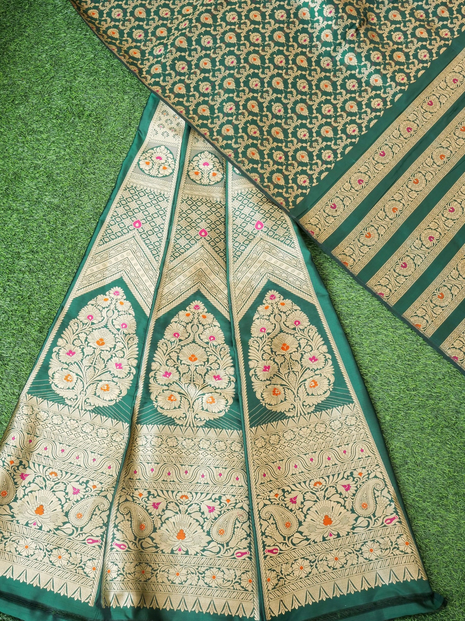 Handloom Banarasi Katan Silk Kalidar Gulrangi Bagh Lehenga