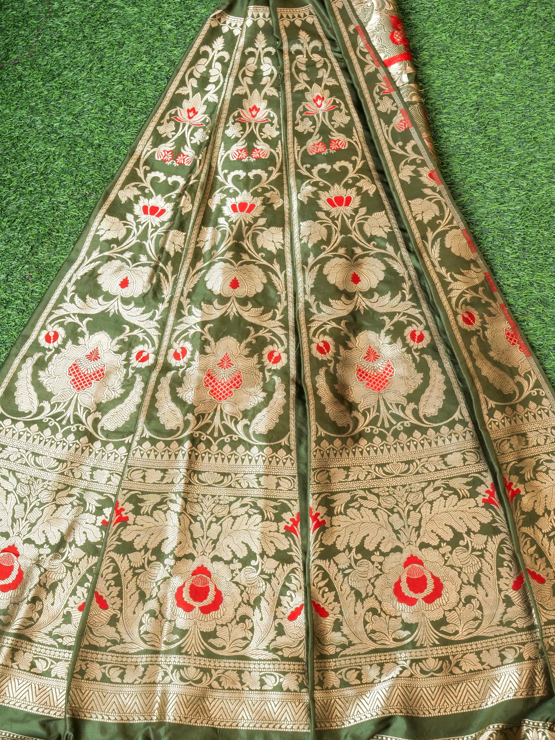 Handloom Banarasi Katan Silk Kalidar Manjari Lehenga