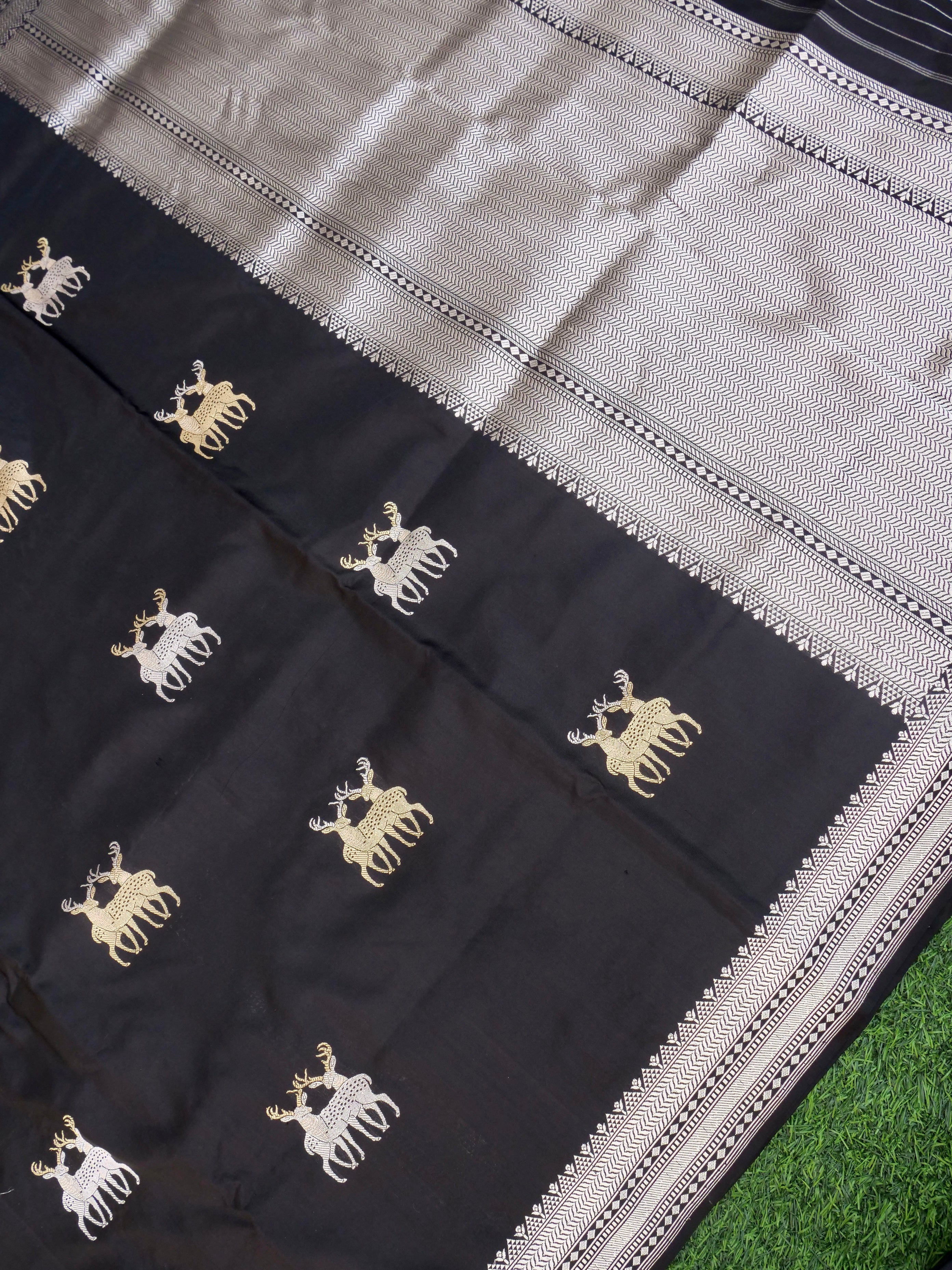 Handloom Banarasi Pure Katan Silk Zarmrig Kadwa Saree