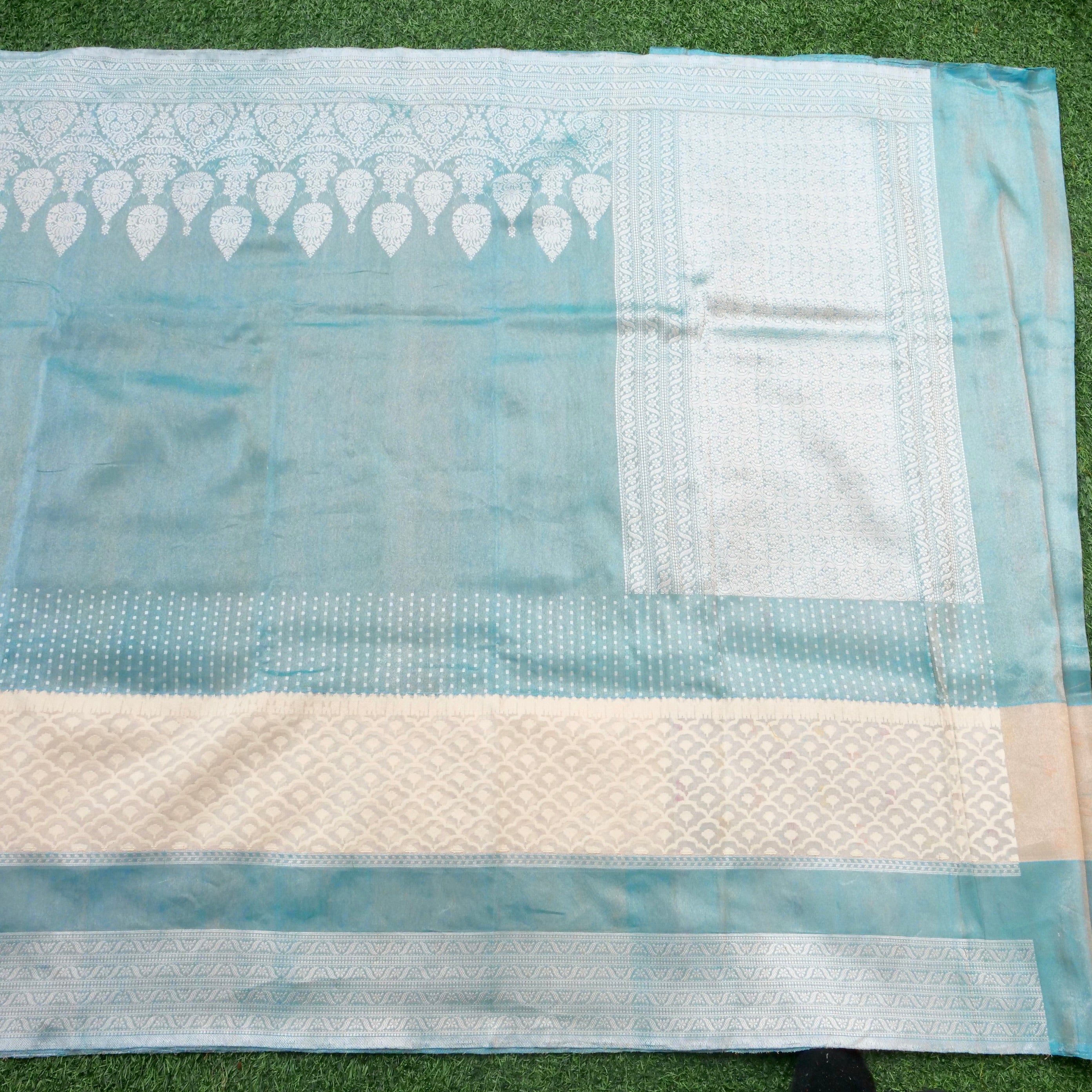 Pure Banarasi Kora by Tissue Saree with Kadhiyal Border
