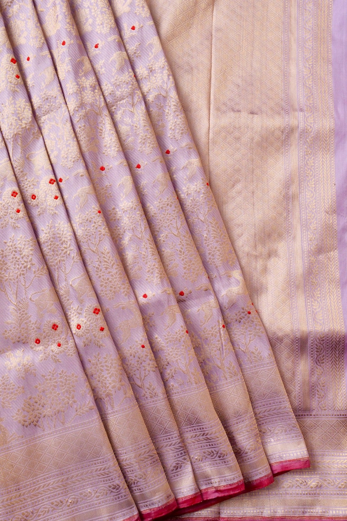 Handloom Banarasi Katan Silk Kadwa Zari Vasket Shikargah Saree