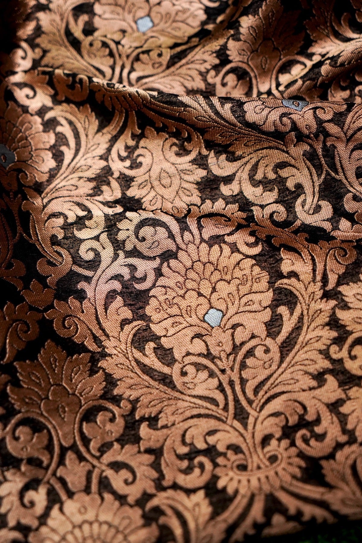 Handloom Pure Brocade Kinkhab Banarasi Fabric