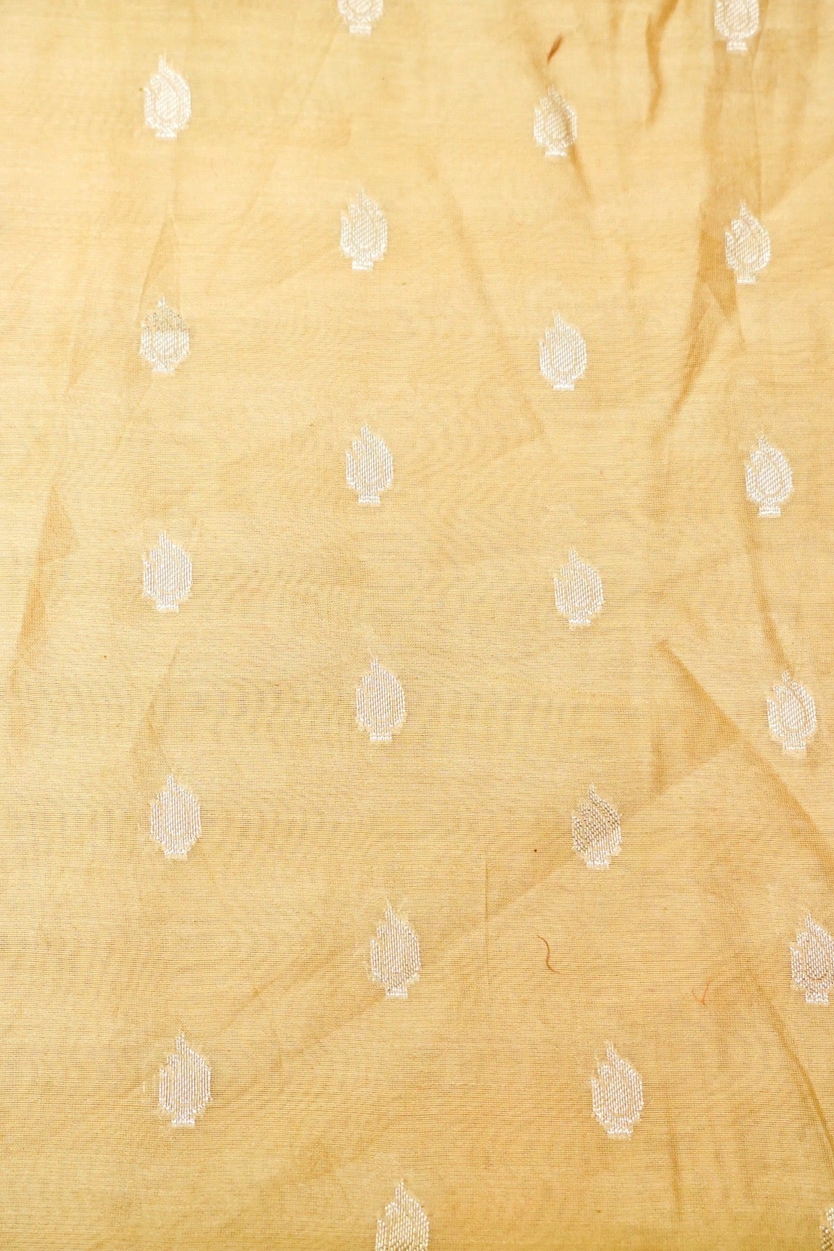 Moonga Silk Handloom Banarasi Fabric