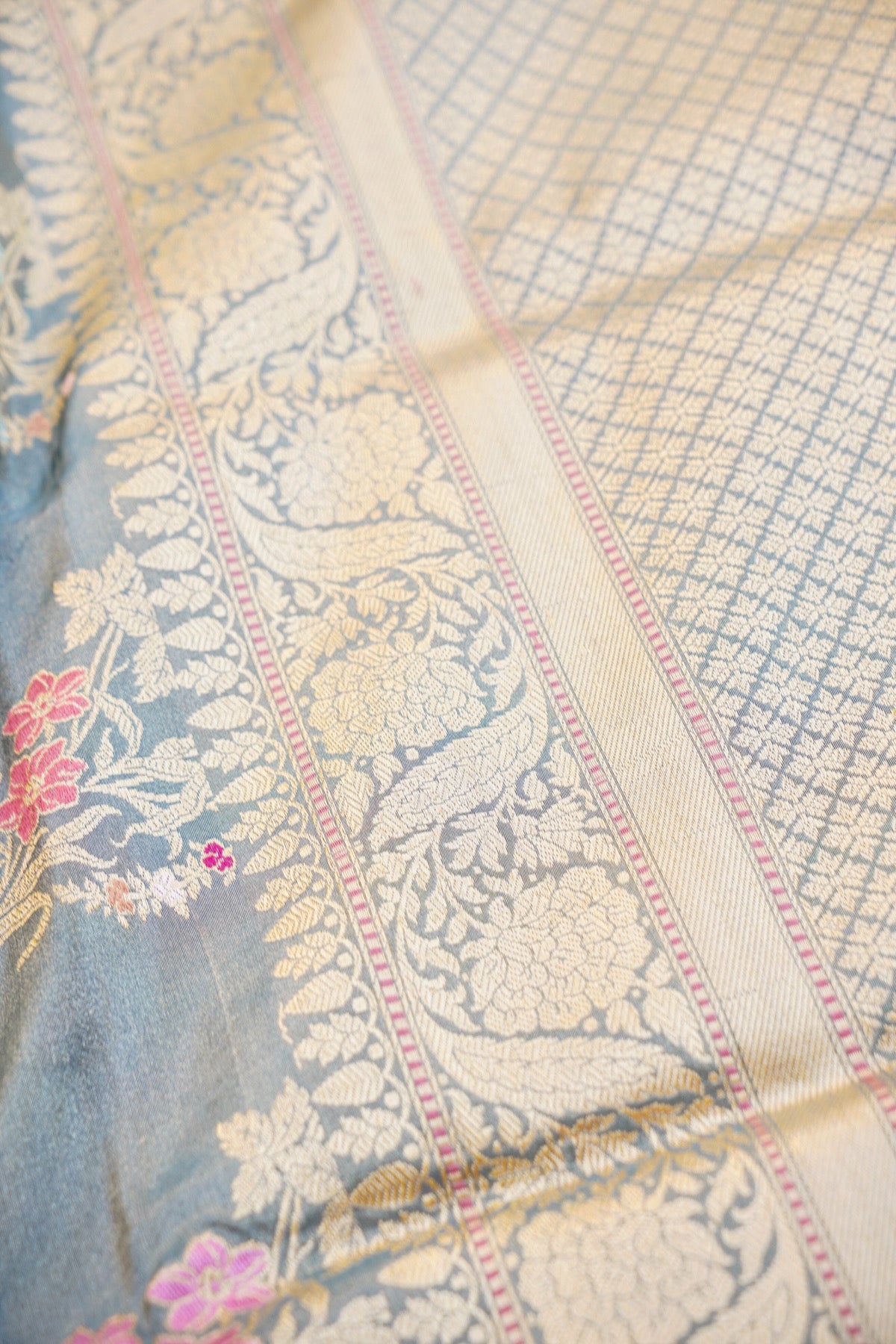 Handloom Banarasi Pure Katan Silk Kadwa Saree - Khinkhwab