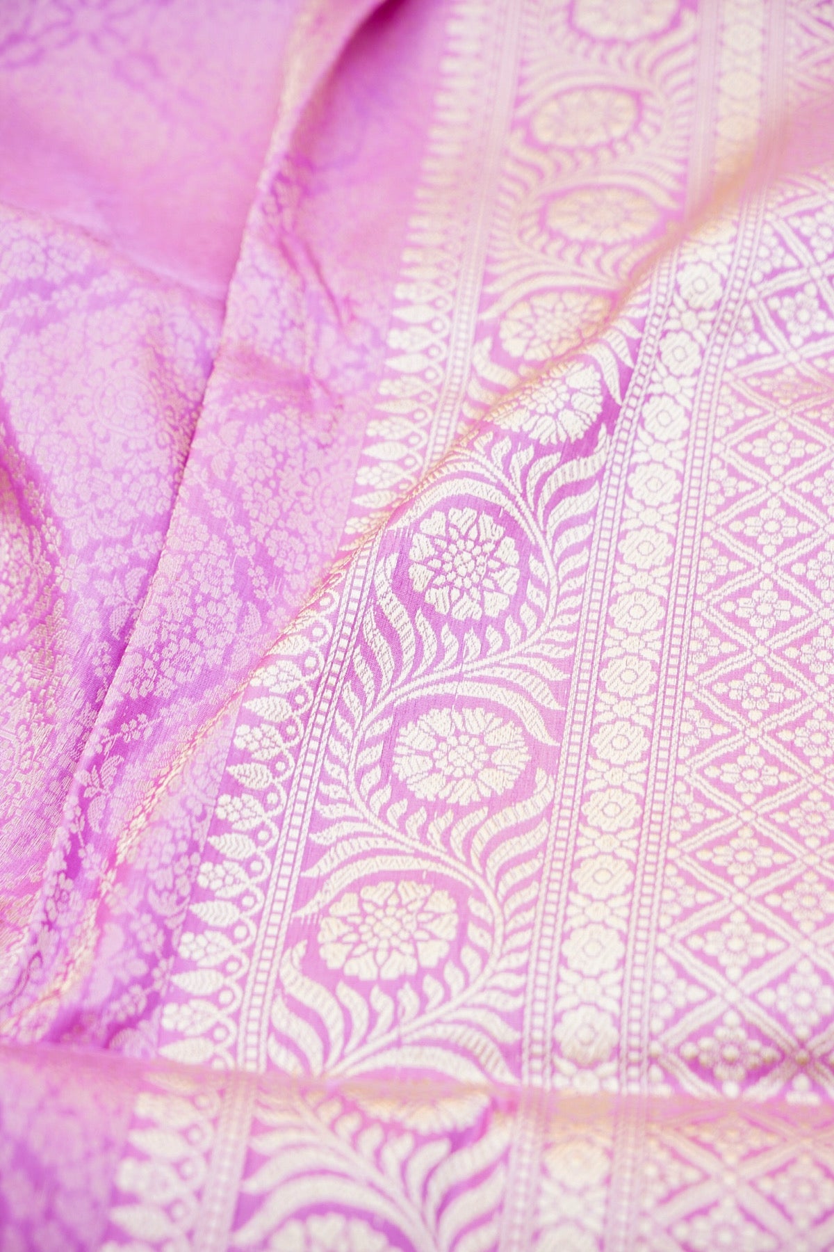 Handloom Banarasi Katan Silk Zari Tanchoi Saree - Khinkhwab