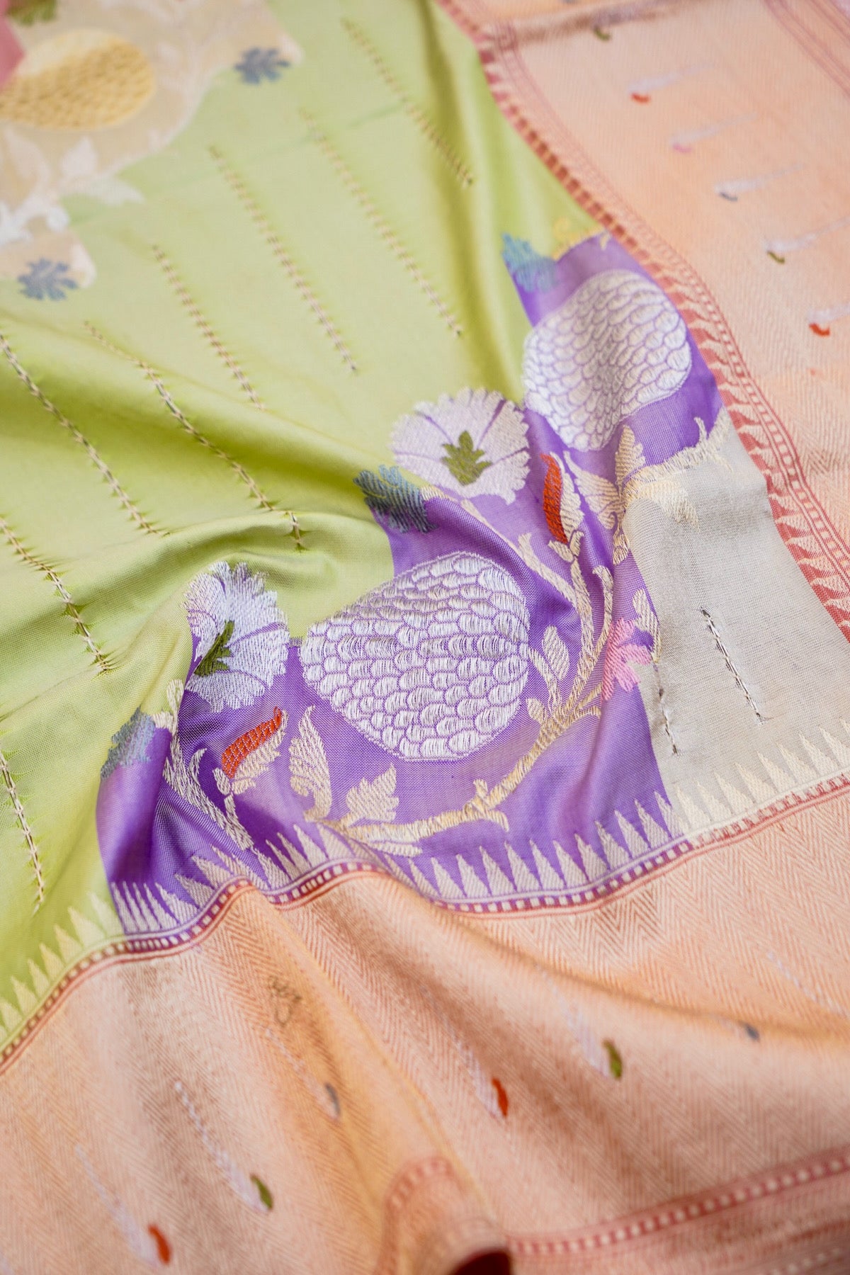 Handloom Banarasi Katan Silk Rangkat Dupatta with Githi Technique - Khinkhwab
