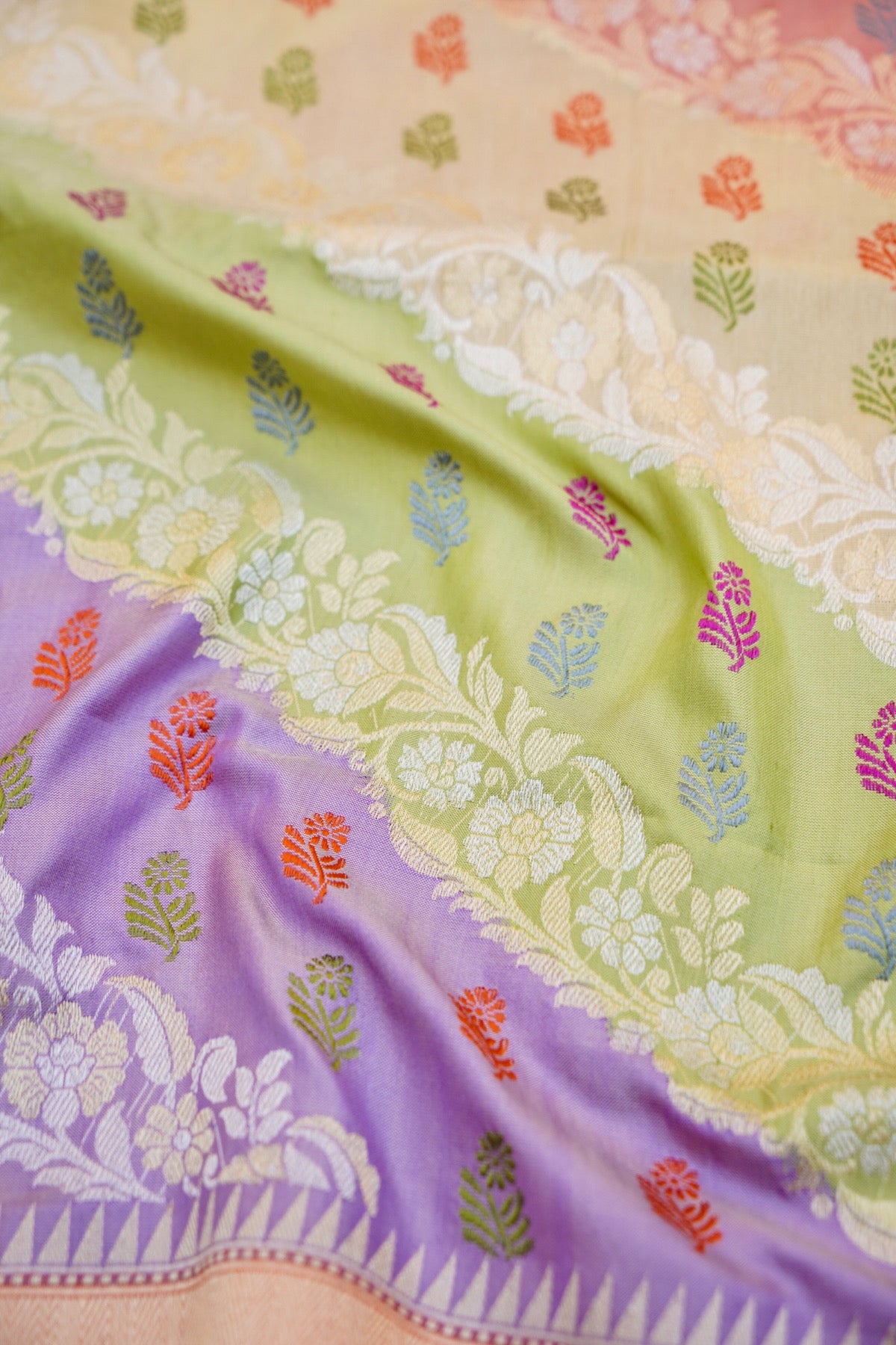 Handloom Banarasi Rangkat Katan Silk Pastel Dupatta - Khinkhwab