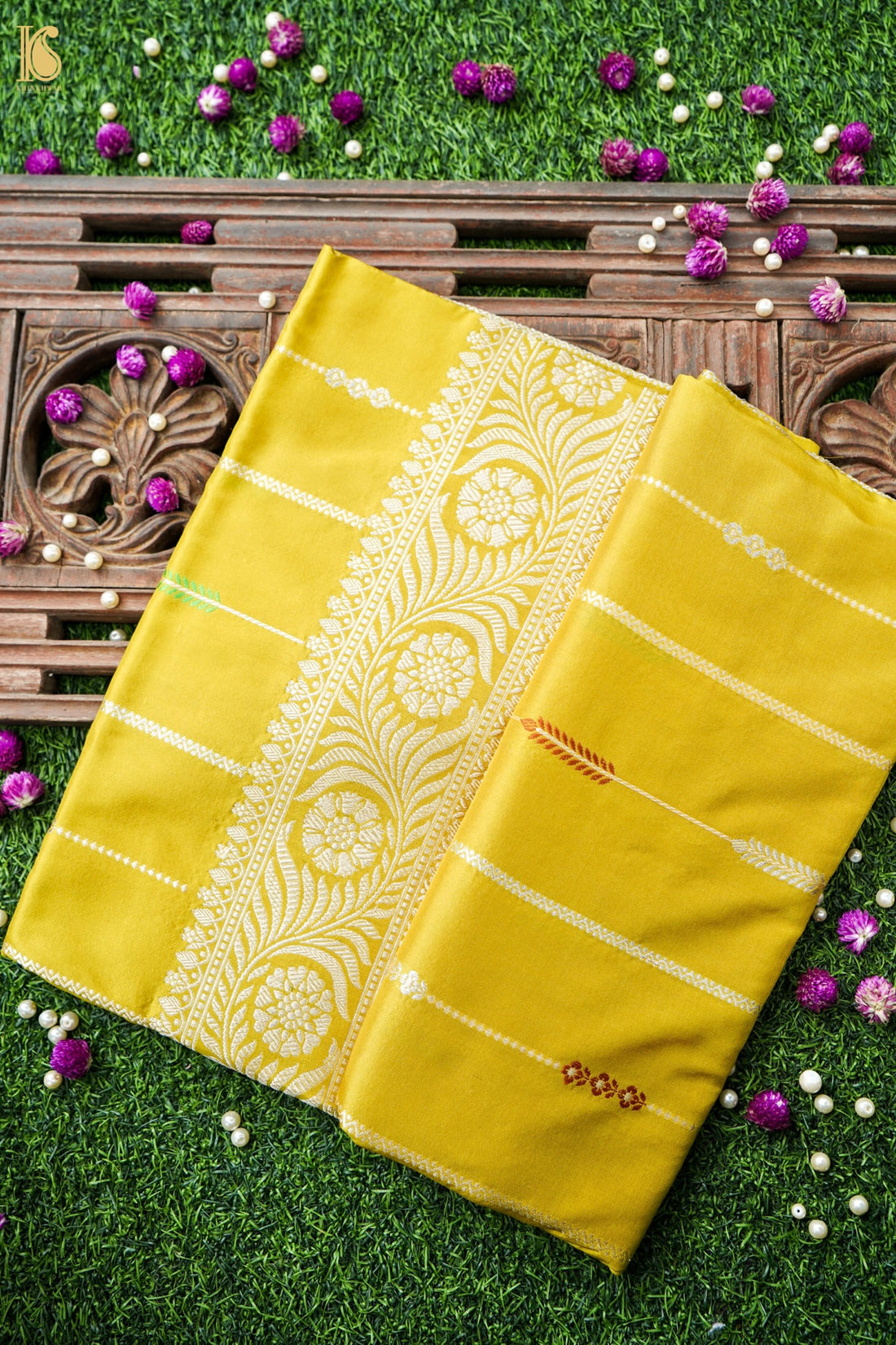 Pure Katan Silk Kadwa Guldaudi Bel Banarasi Saree in Marigold Yellow