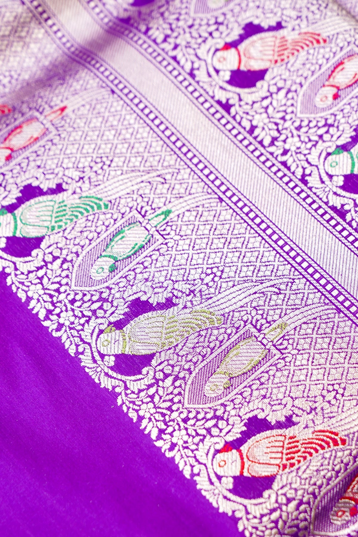 Pure Katan Silk Kadwa Meenakari Muniya Buti Banarasi Saree in Deep Violet