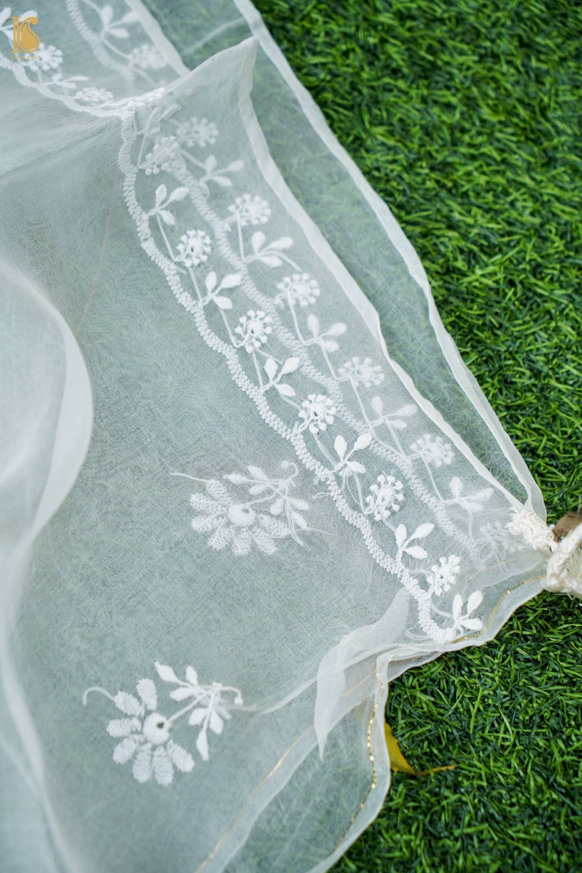 Chikankari Organza Kurta Fabric with Dupatta in White