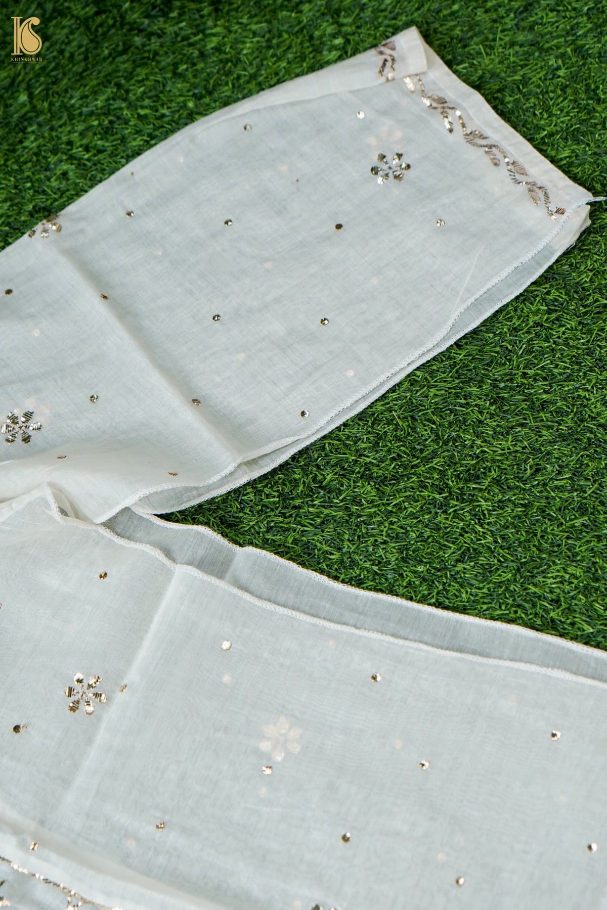 Mukaish Mul Chanderi Kurta with Dupatta in White