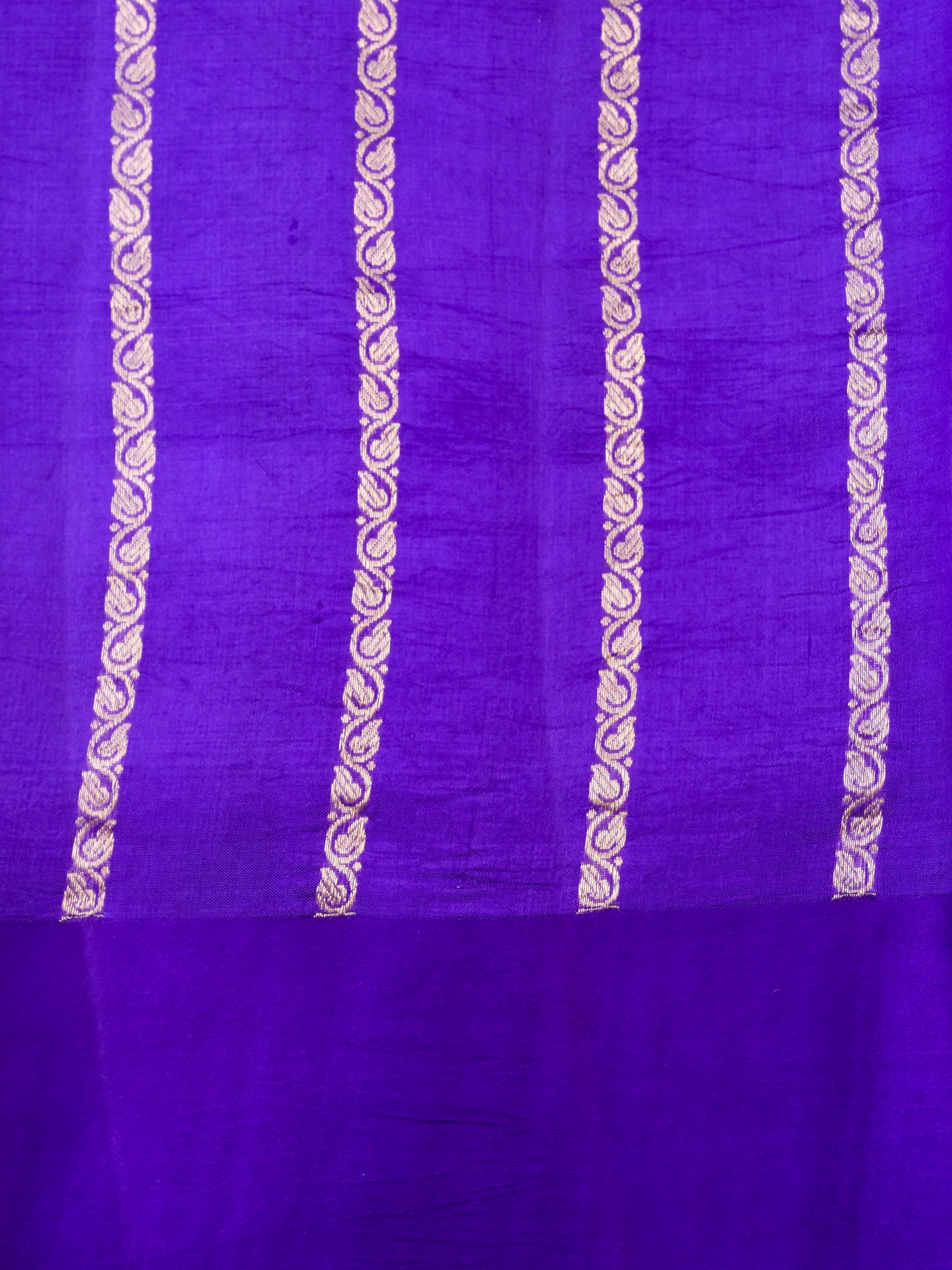 Handloom Banarasi Pure Katan Silk Kadwa Saree in Mint with Bird - Khinkhwab
