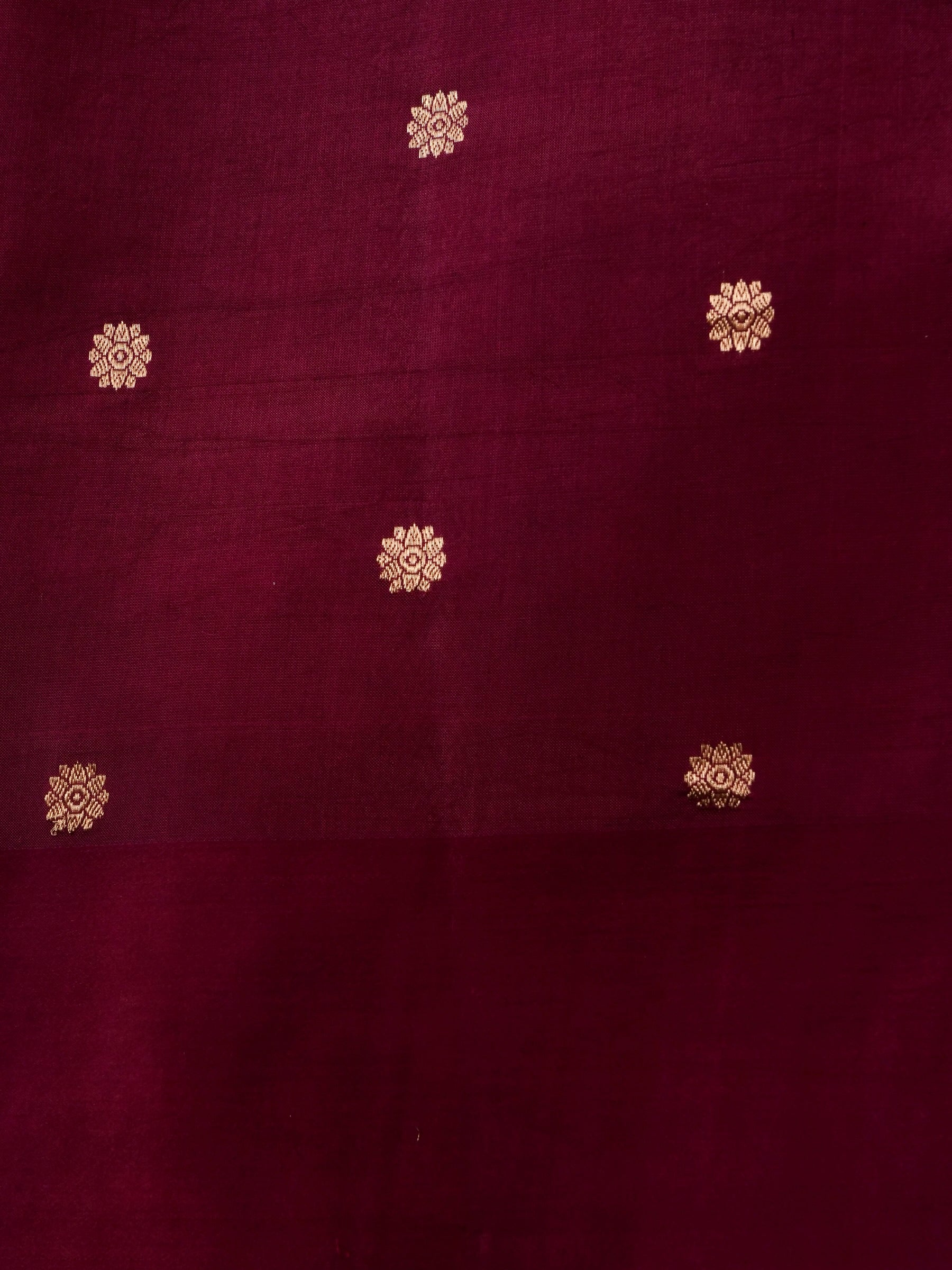 Handloom Banarasi Pure Katan Silk Kadwa Saree in Ice Blue with Standing Nandi Motif - Khinkhwab