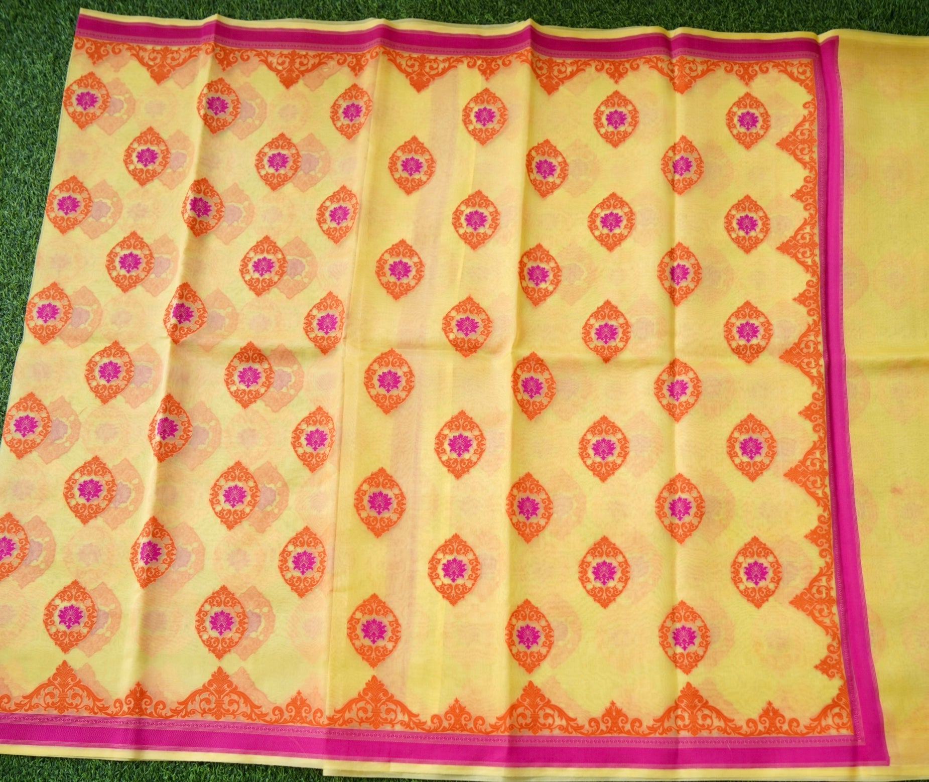 Handwoven Banarasi Organza Silk Kadwa Saree in Butter Yellow - Soglia
