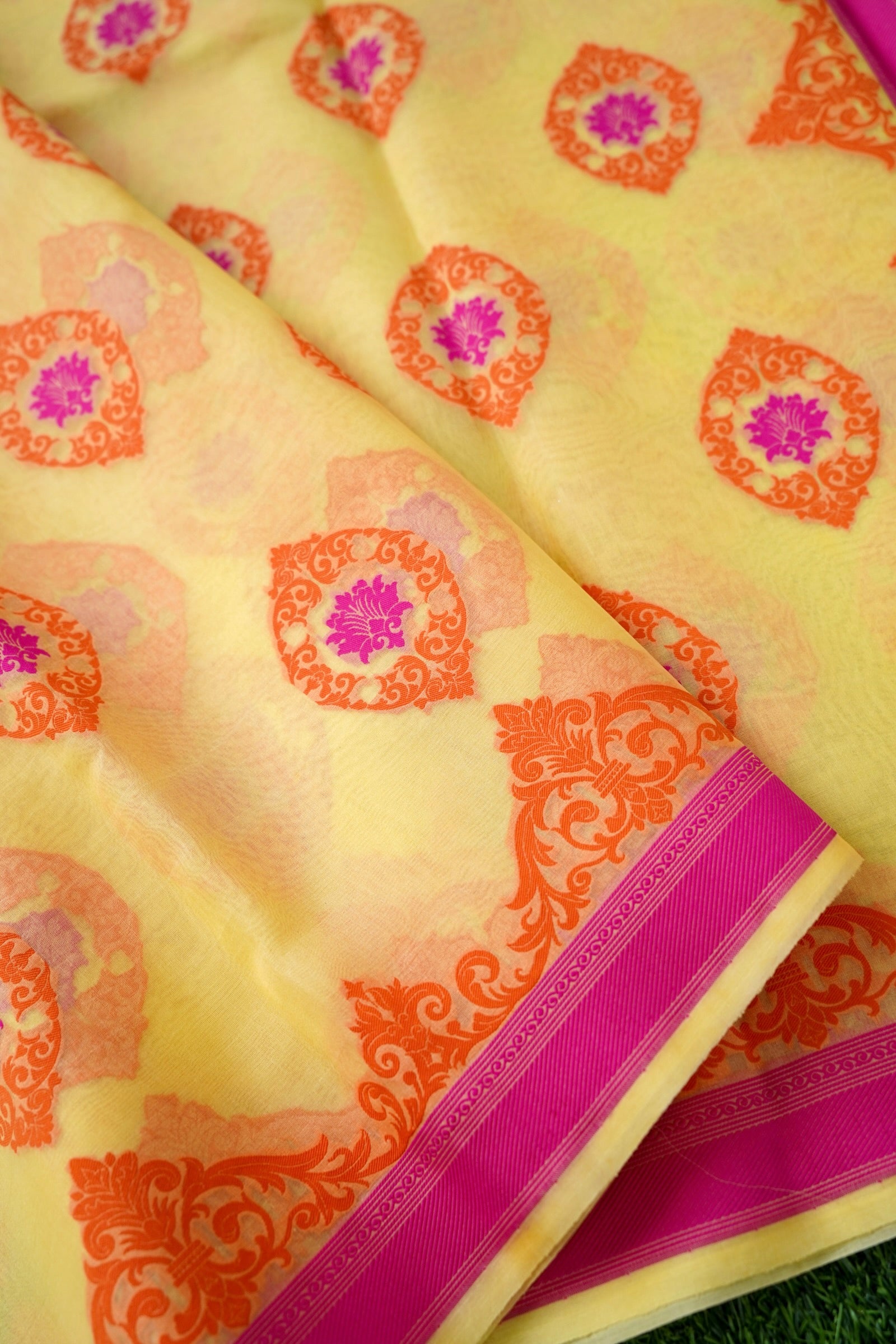 Handwoven Banarasi Organza Silk Kadwa Saree in Butter Yellow - Soglia