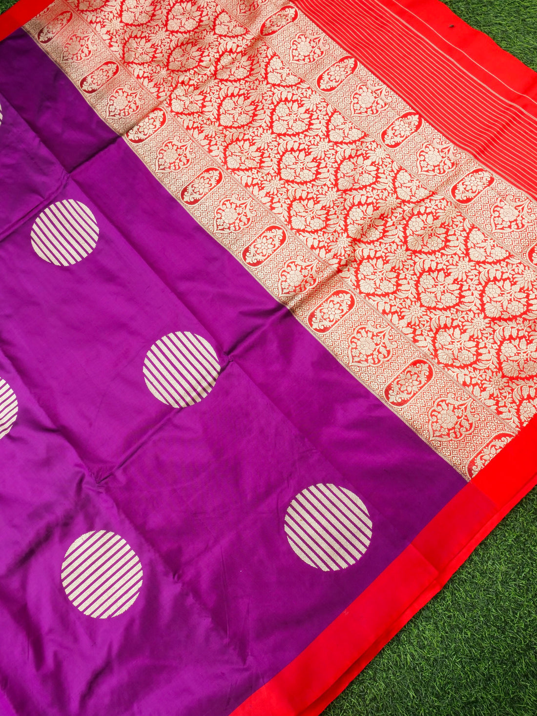 Handloom Banarasi Katan Silk Saree Purple Red Border - Khinkhwab
