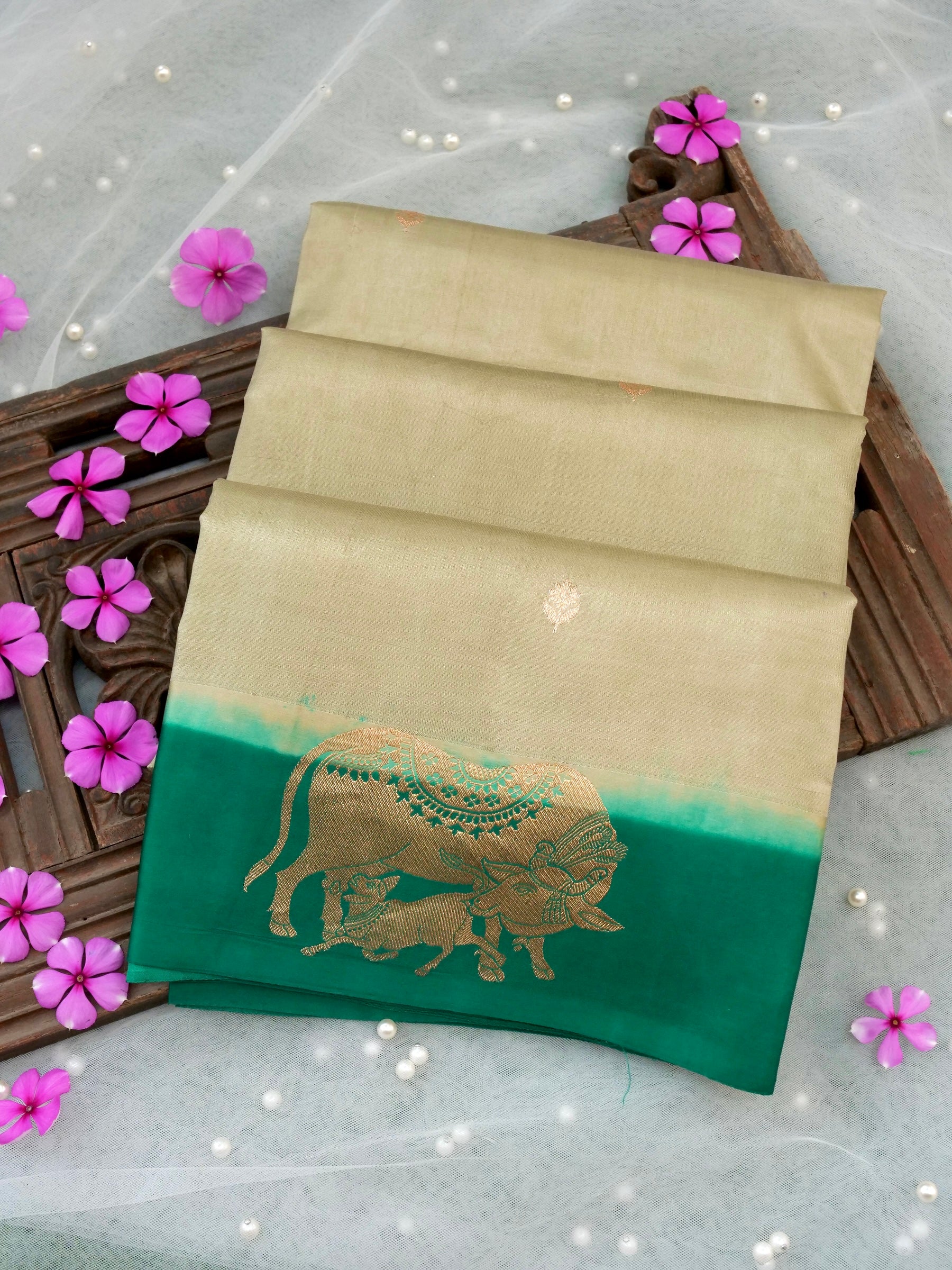 Handloom Banarasi Pure Katan Silk Gold Kadwa Saree with Nandi & Calf - Khinkhwab