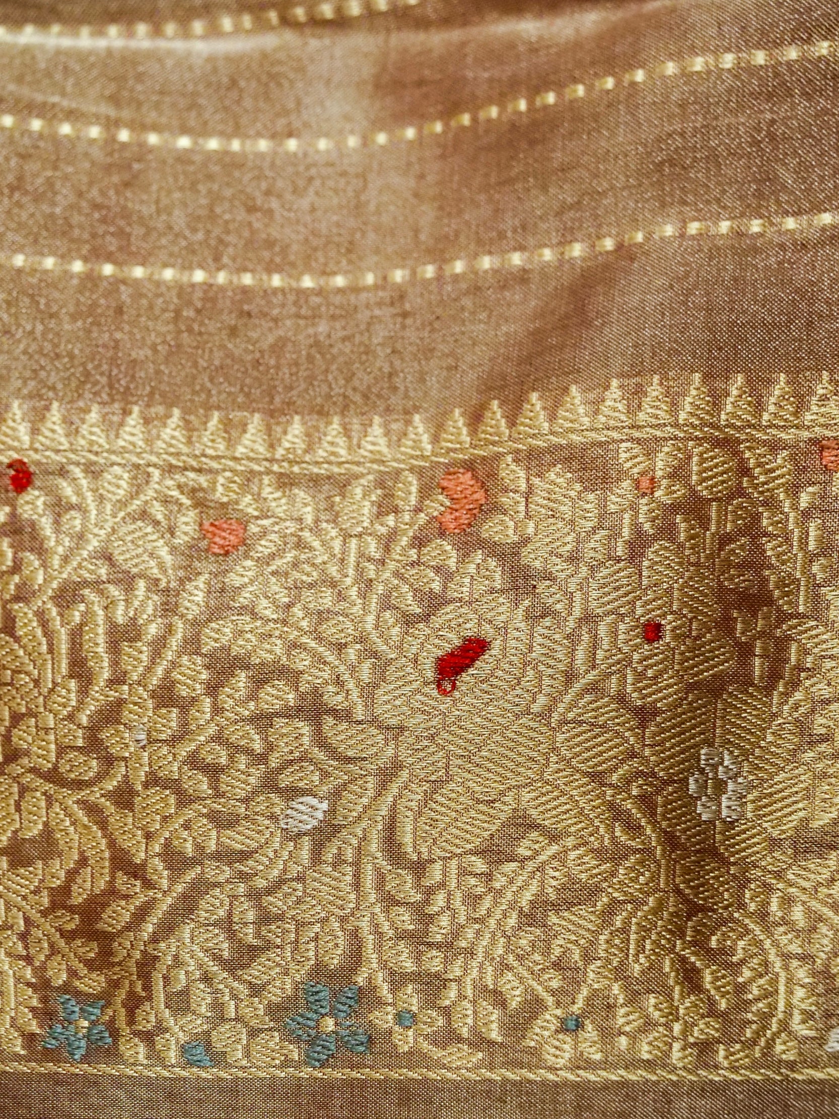 Banarasi Cotton Tissue Kadwa Konia Handloom Saree | Antique Gold - Khinkhwab