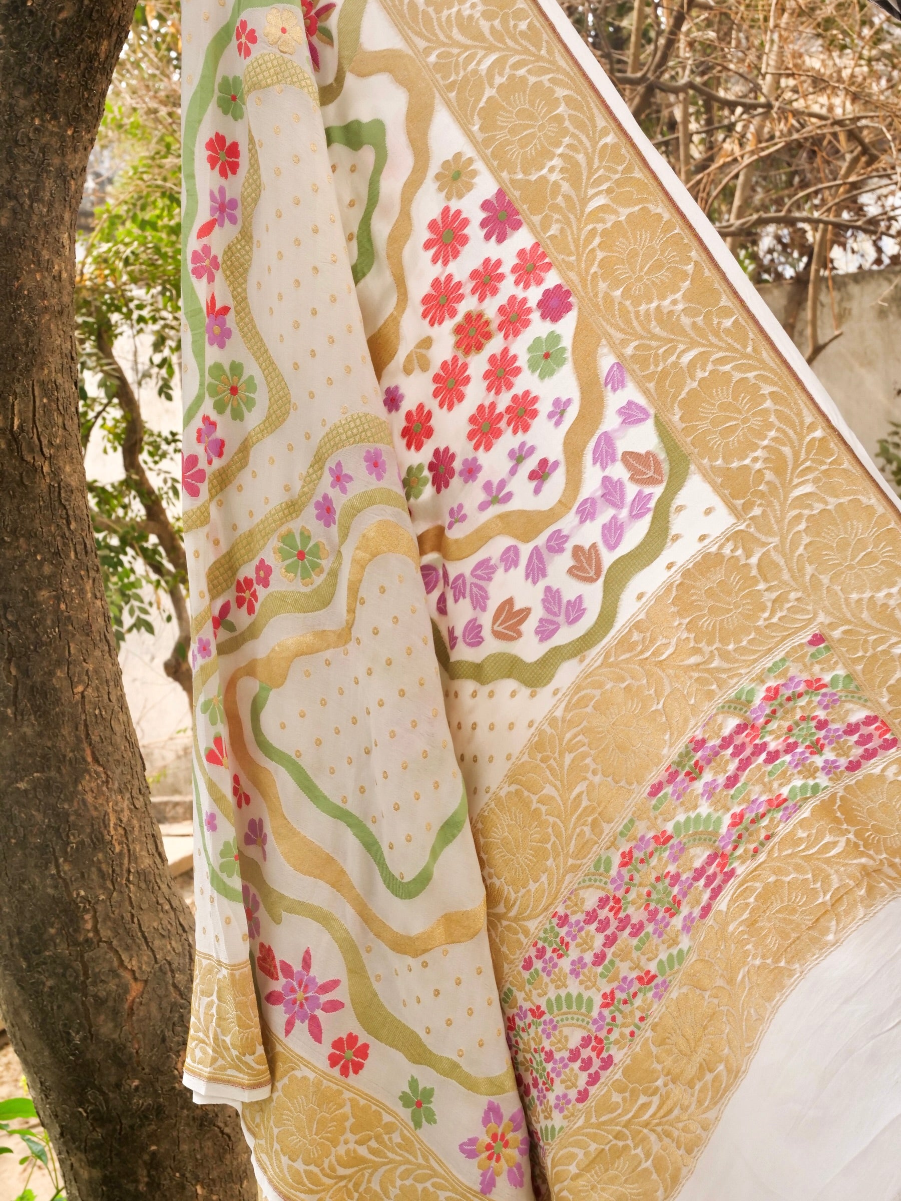 Georgette Banarasi Dyeable Dupatta
