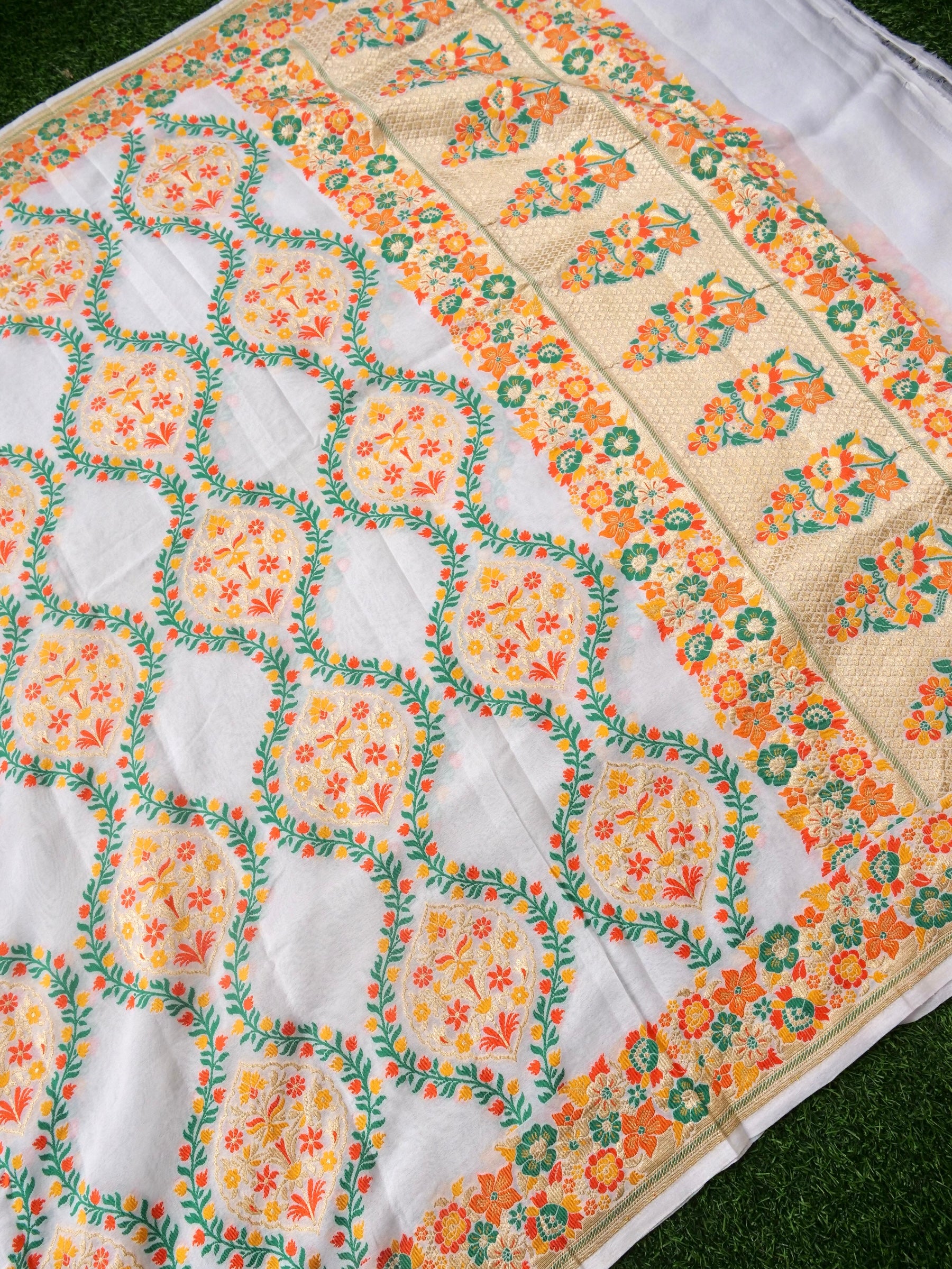 Georgette Banarasi Dyeable Dupatta