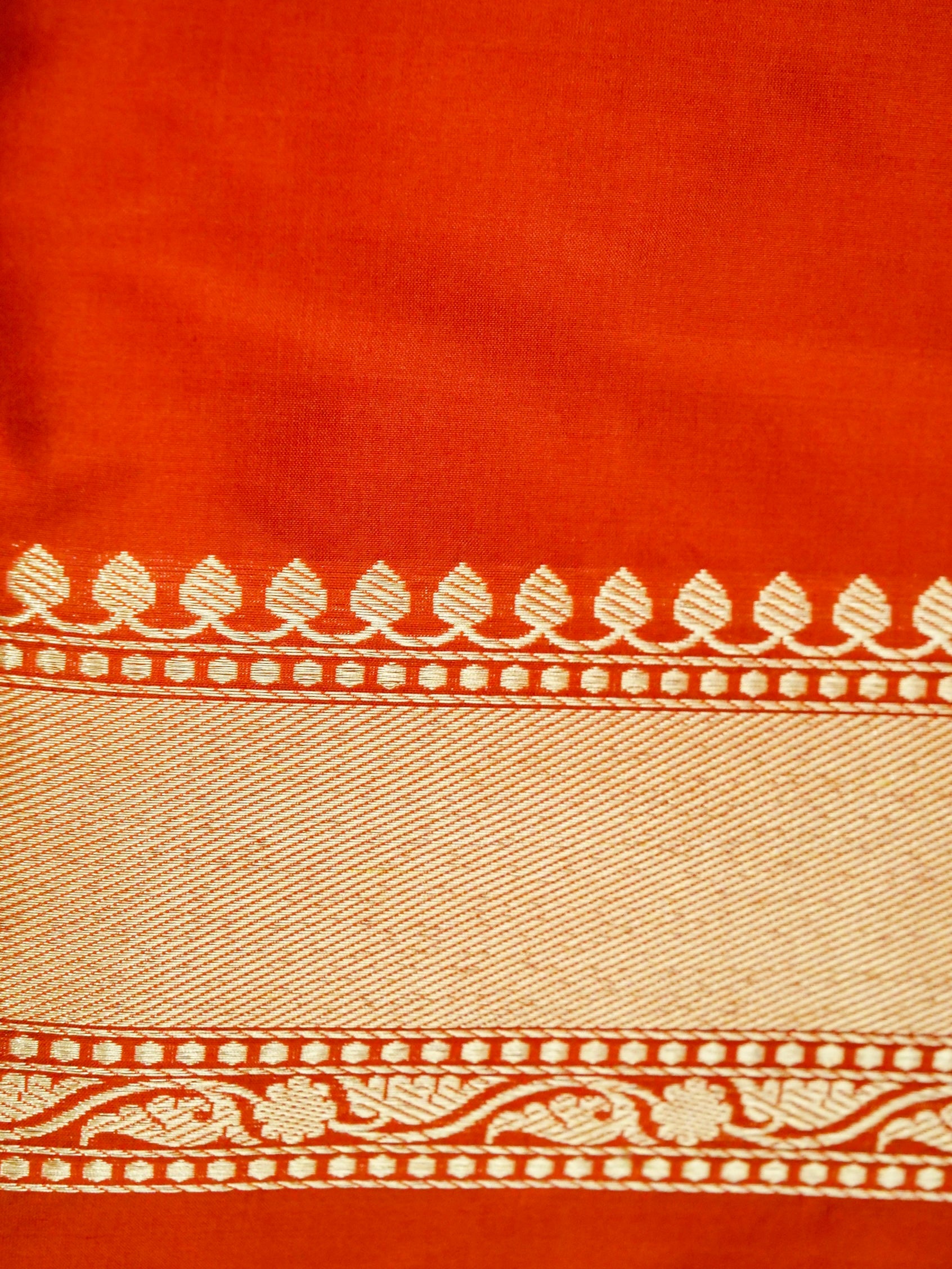 Handloom Banarasi Katan Silk Zari Tanchoi Saree in Rust - Khinkhwab