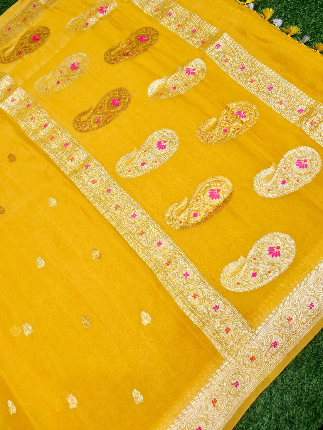 Khaddi Chiffon Tissue Kadwa Kairi Handwoven Banarasi Saree in Mustard Yellow - Khinkhwab
