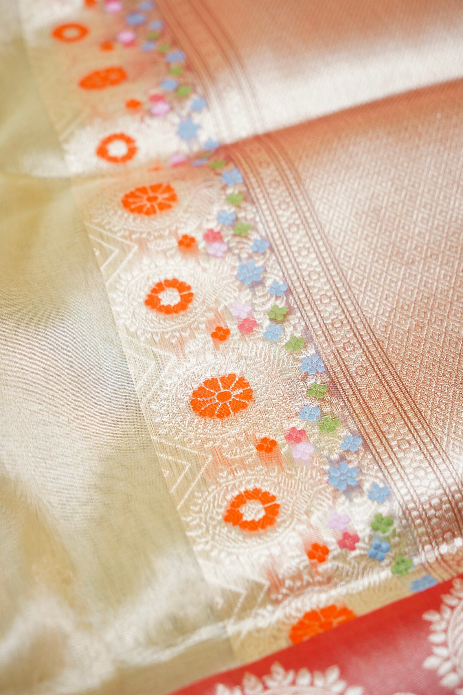 Banarasi Kora Tissue Kadwa Silk Border Handloom Saree | Ivory
