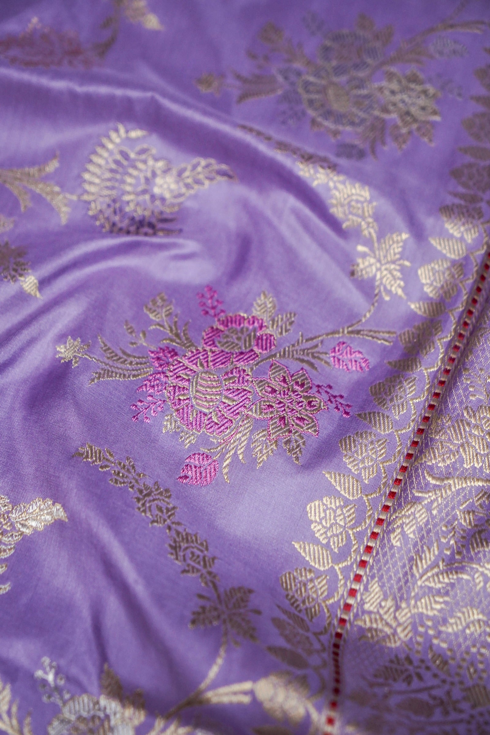 Banarasi Katan Silk Kadwa Jangla Handwoven Saree in Lavender Purple - Khinkhwab