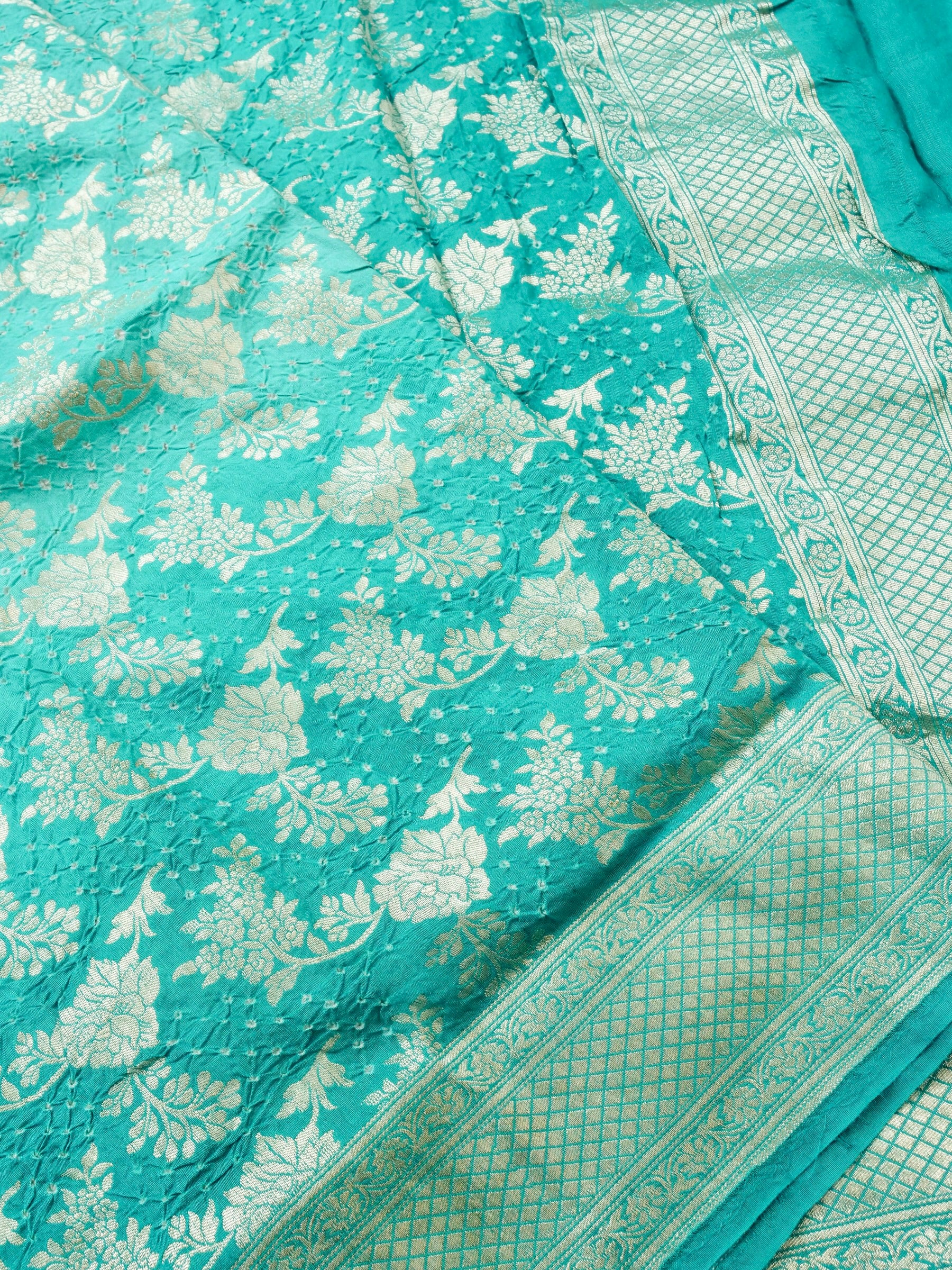 Green Handwoven Banarasi Bandhani Pure Moonga Silk Dupatta - Khinkhwab