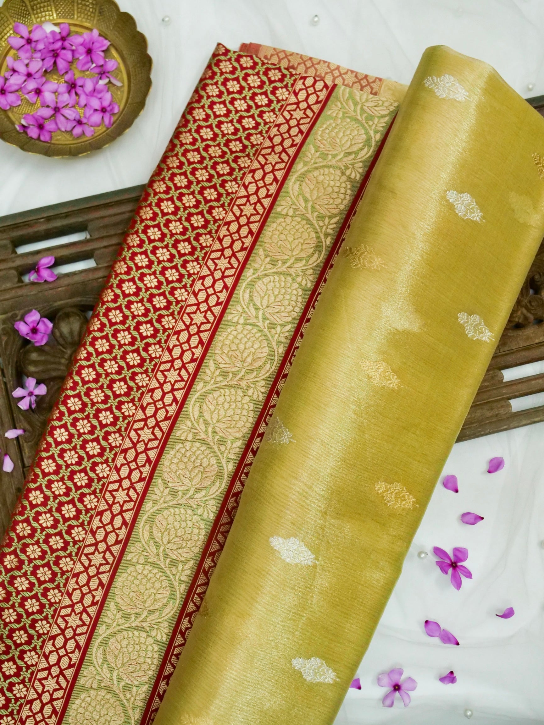 Handloom Banarasi Pure Silk Tissue Kadwa Saree with Katan Border - Khinkhwab