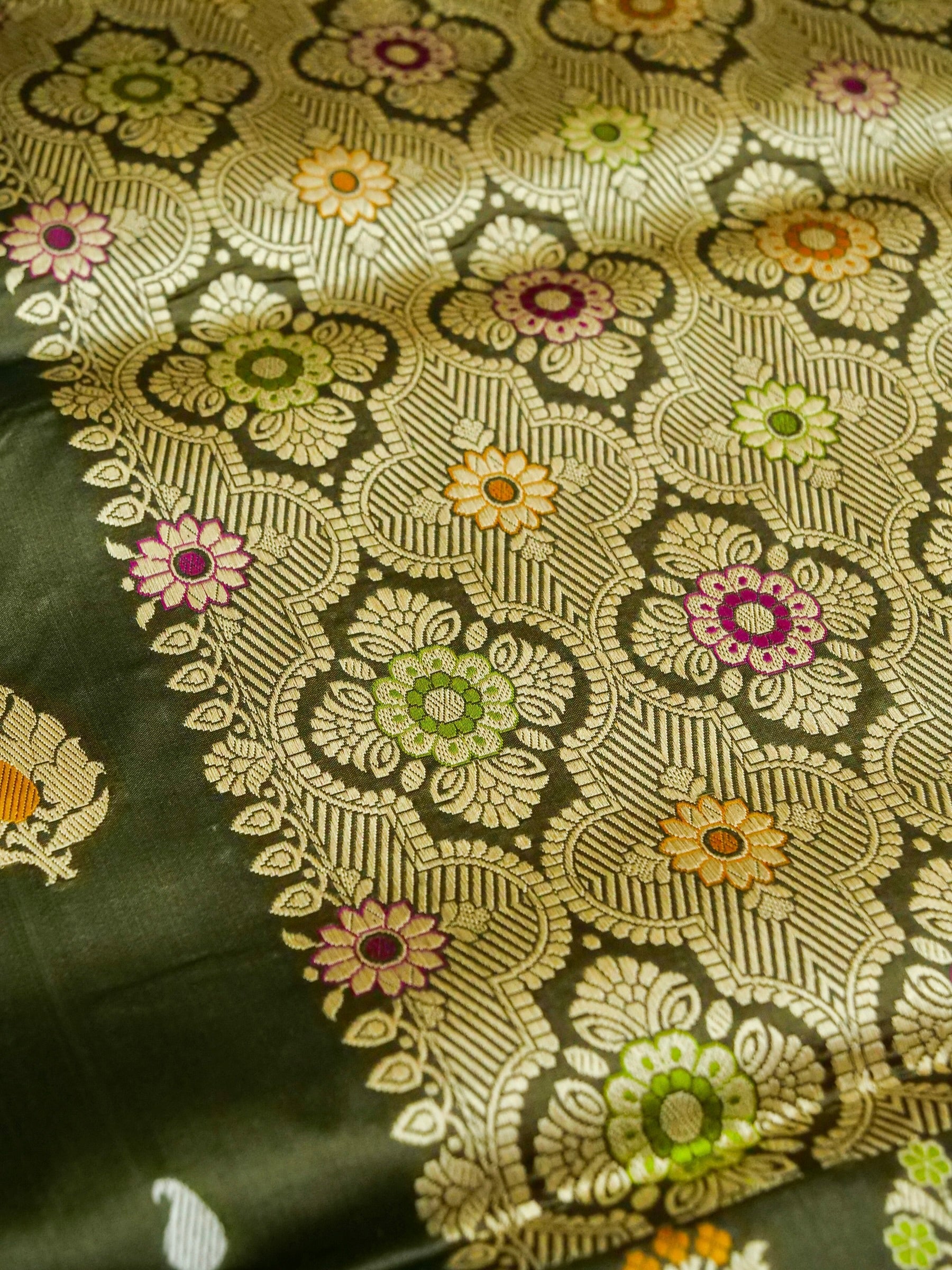 Banarasi Katan Silk Meenakari Border Handloom Saree | Dark Green - Khinkhwab