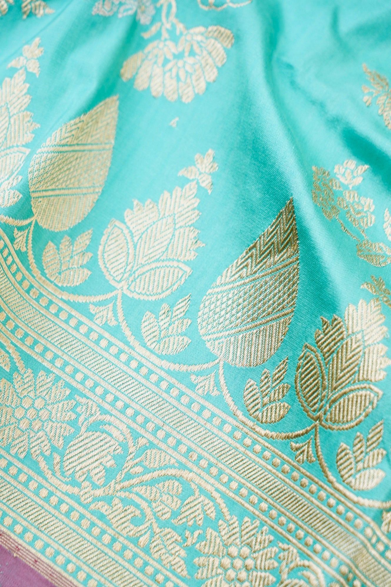 Banarasi Katan Silk Kadwa Handloom Saree in Turquoise - Khinkhwab