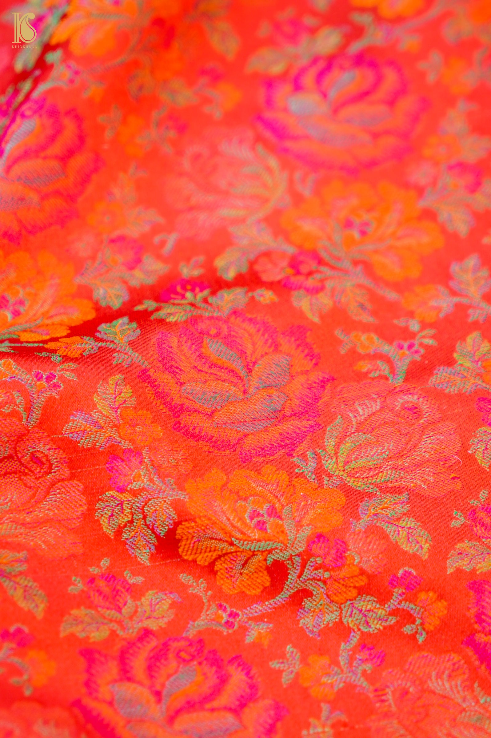 Handloom Banarasi Tanchoi Silk Rose Fabric