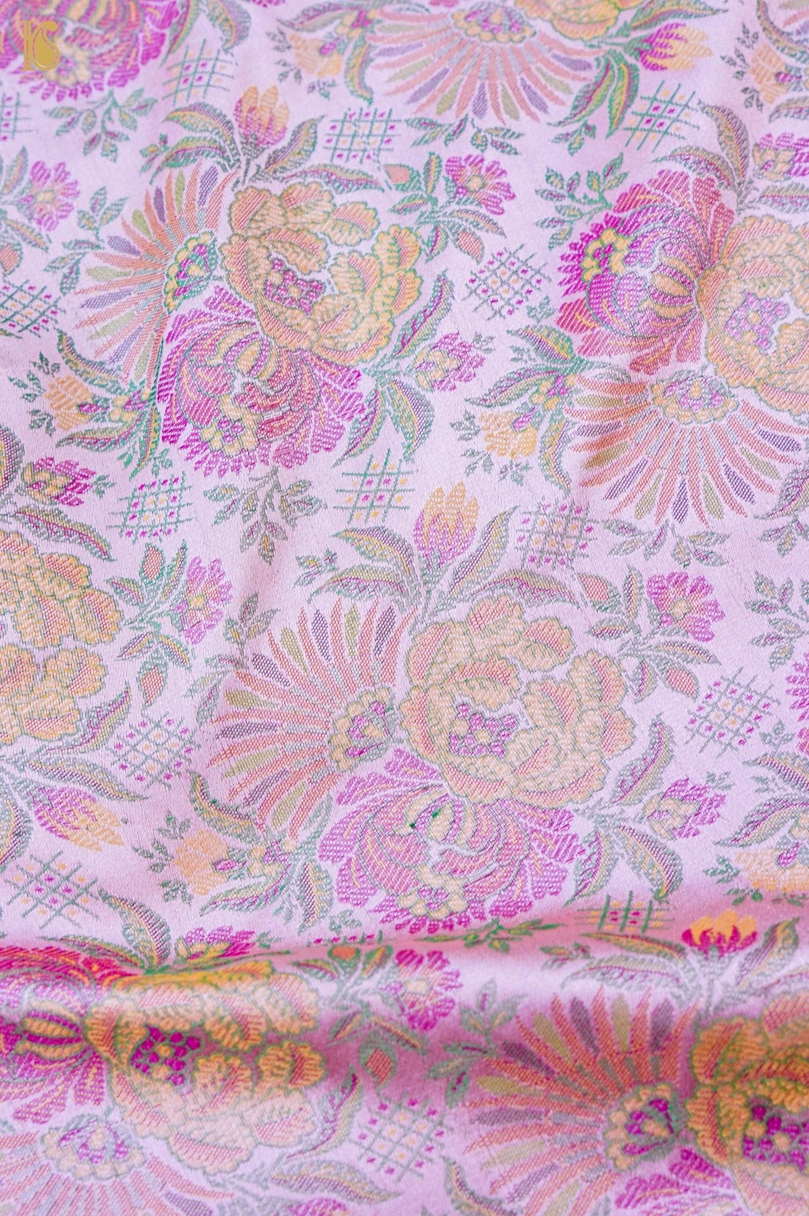 Handloom Banarasi Juhi Tanchoi Silk Fabric