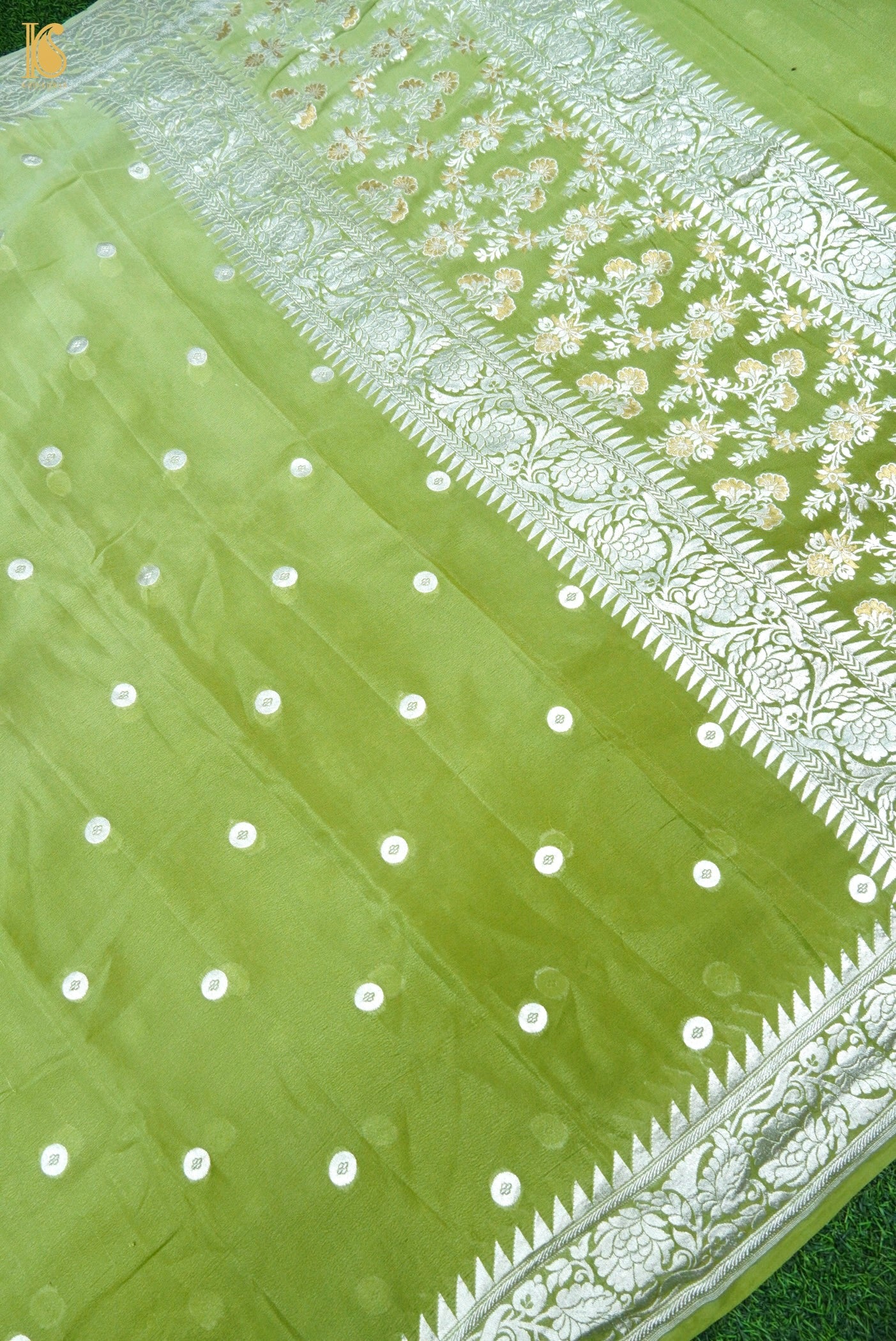 Banarasi Ashrafi Boota Georgette Saree