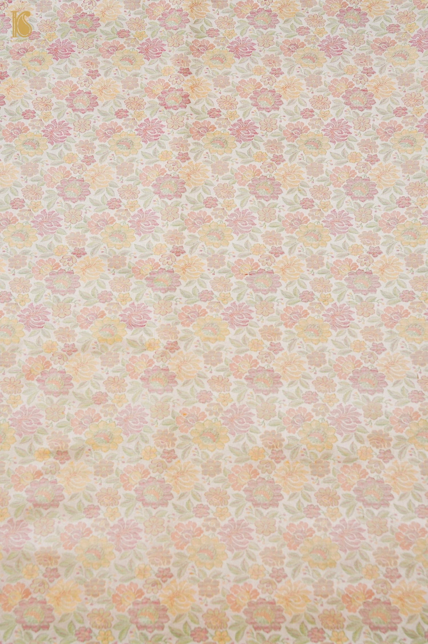 Handloom Banarasi Peonies Tanchoi Silk Fabric