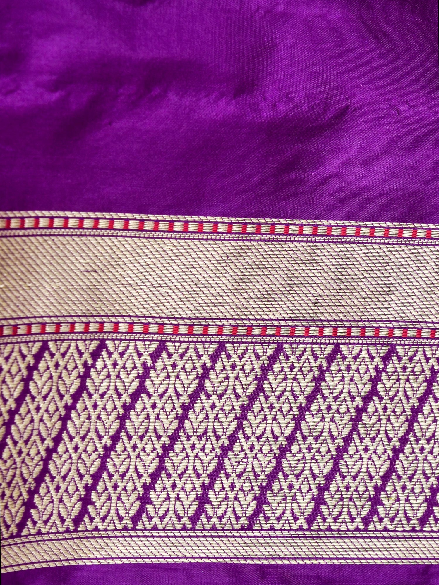 Handloom Banarasi Katan Silk Kadwa Saree
