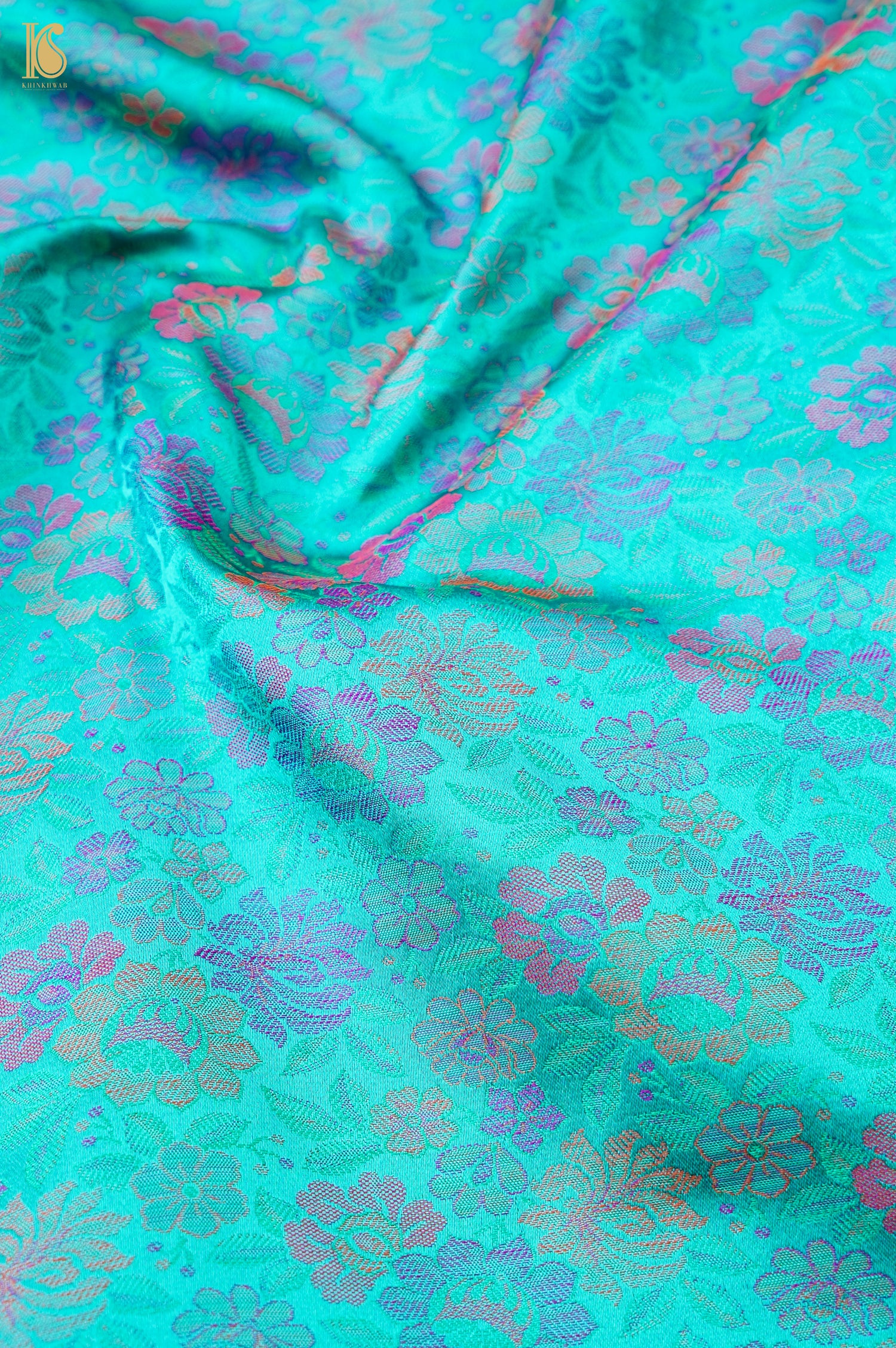 Handloom Banarasi Peonies Tanchoi Silk Fabric