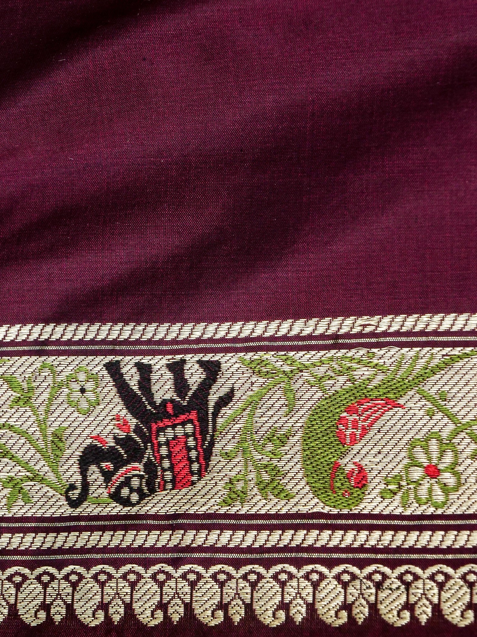 Handloom Banarasi Katan Silk Kadwa Saree