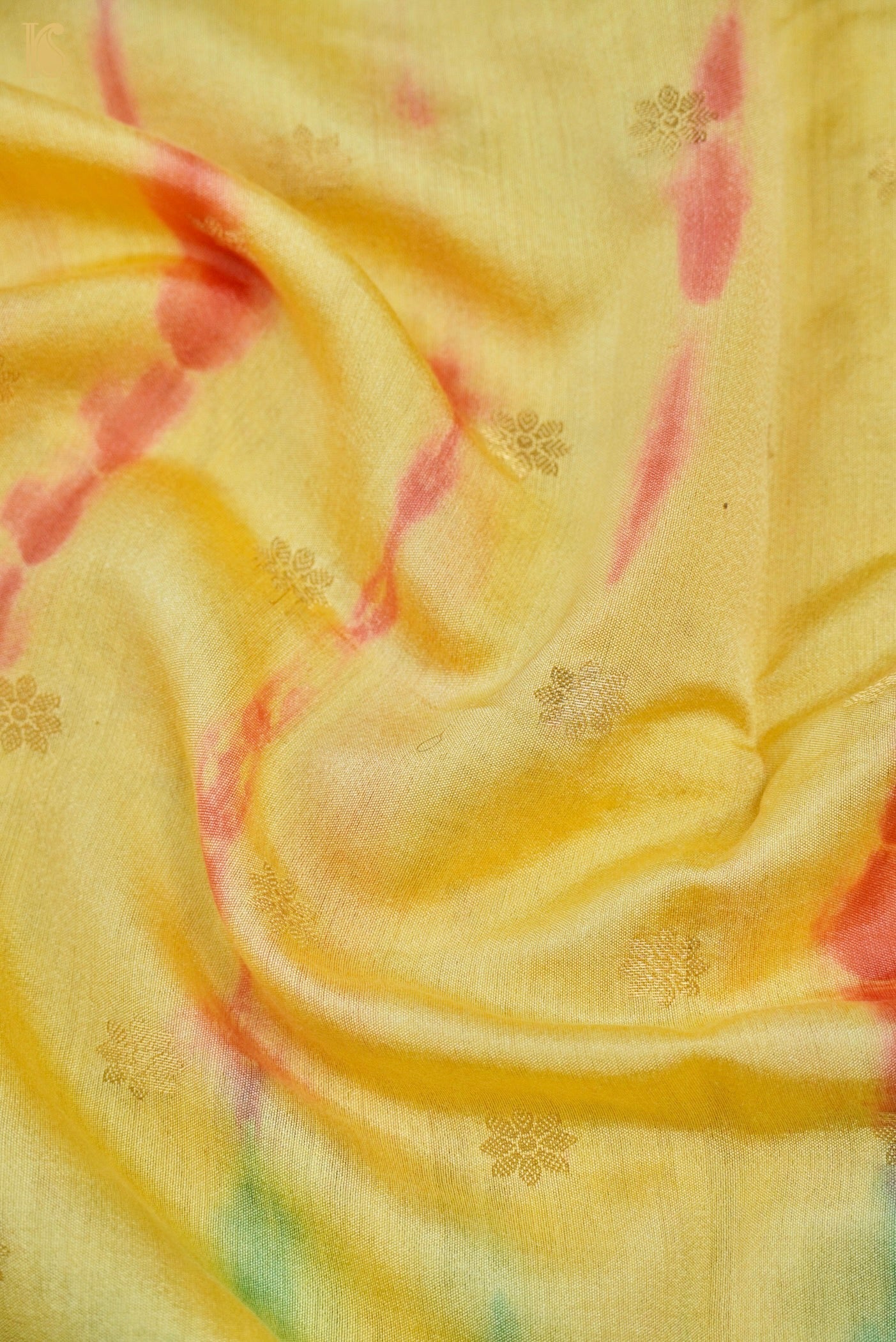 Banarasi Moonga Silk Dupatta with Booti