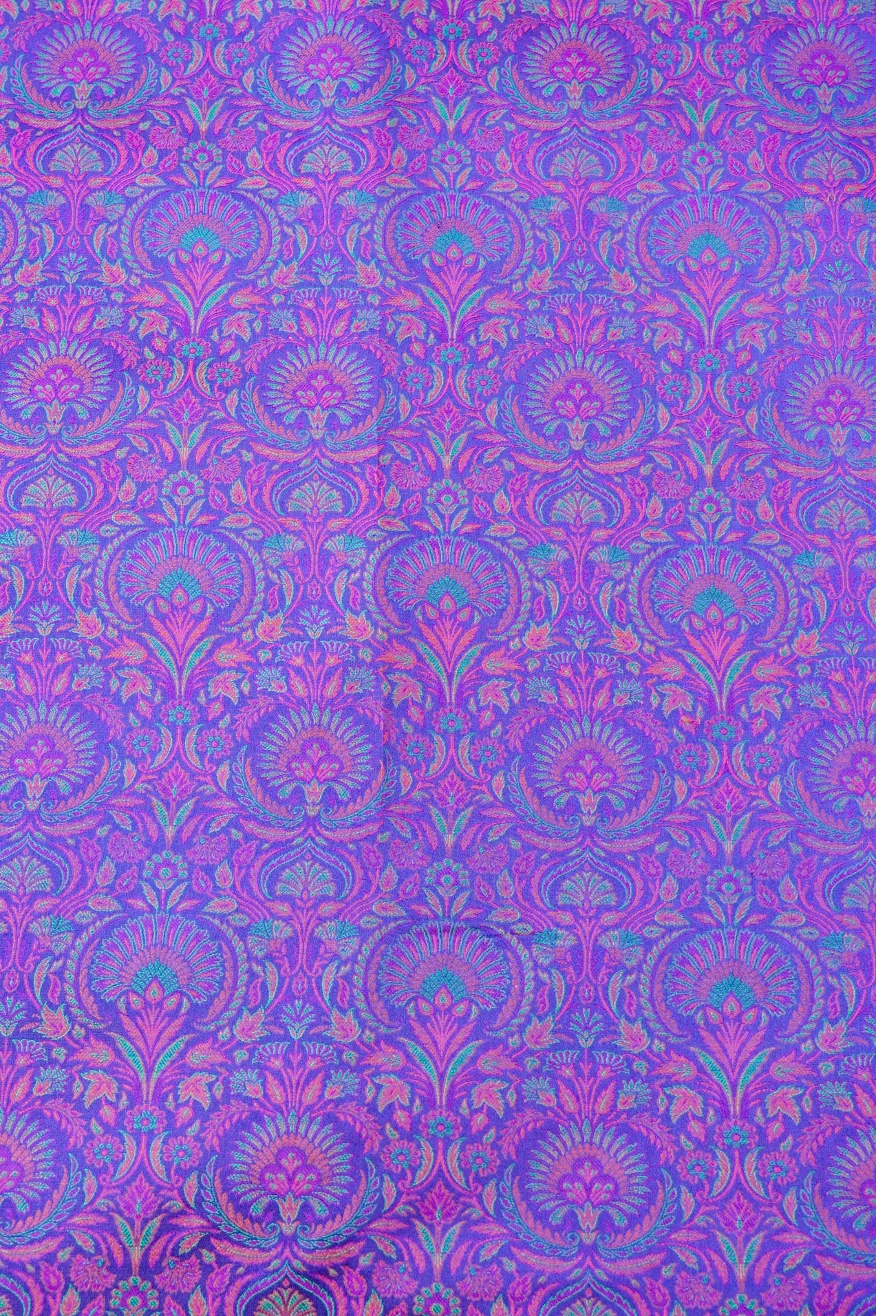 Handloom Banarasi Neelkanthi Tanchoi Silk Fabric