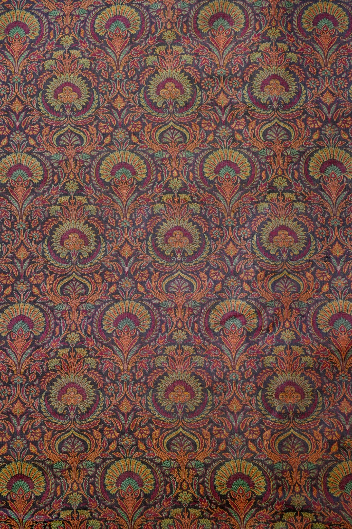 Handloom Banarasi Neelkanthi Tanchoi Silk Fabric