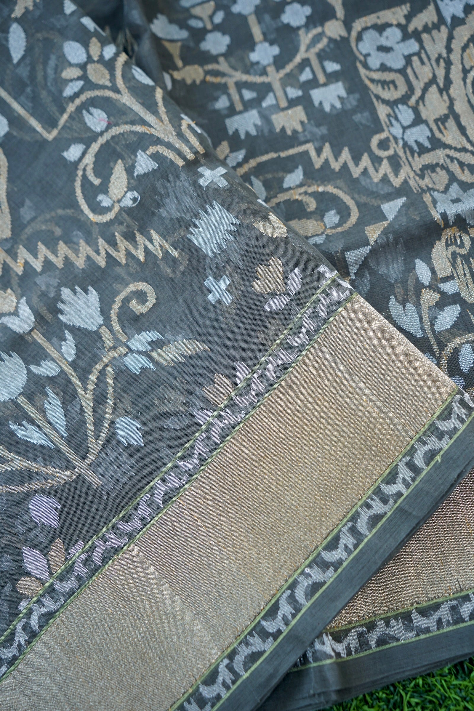 Banarasi Cotton Jamdani Real Zari Handwoven Saree in Charcoal Grey - Khinkhwab