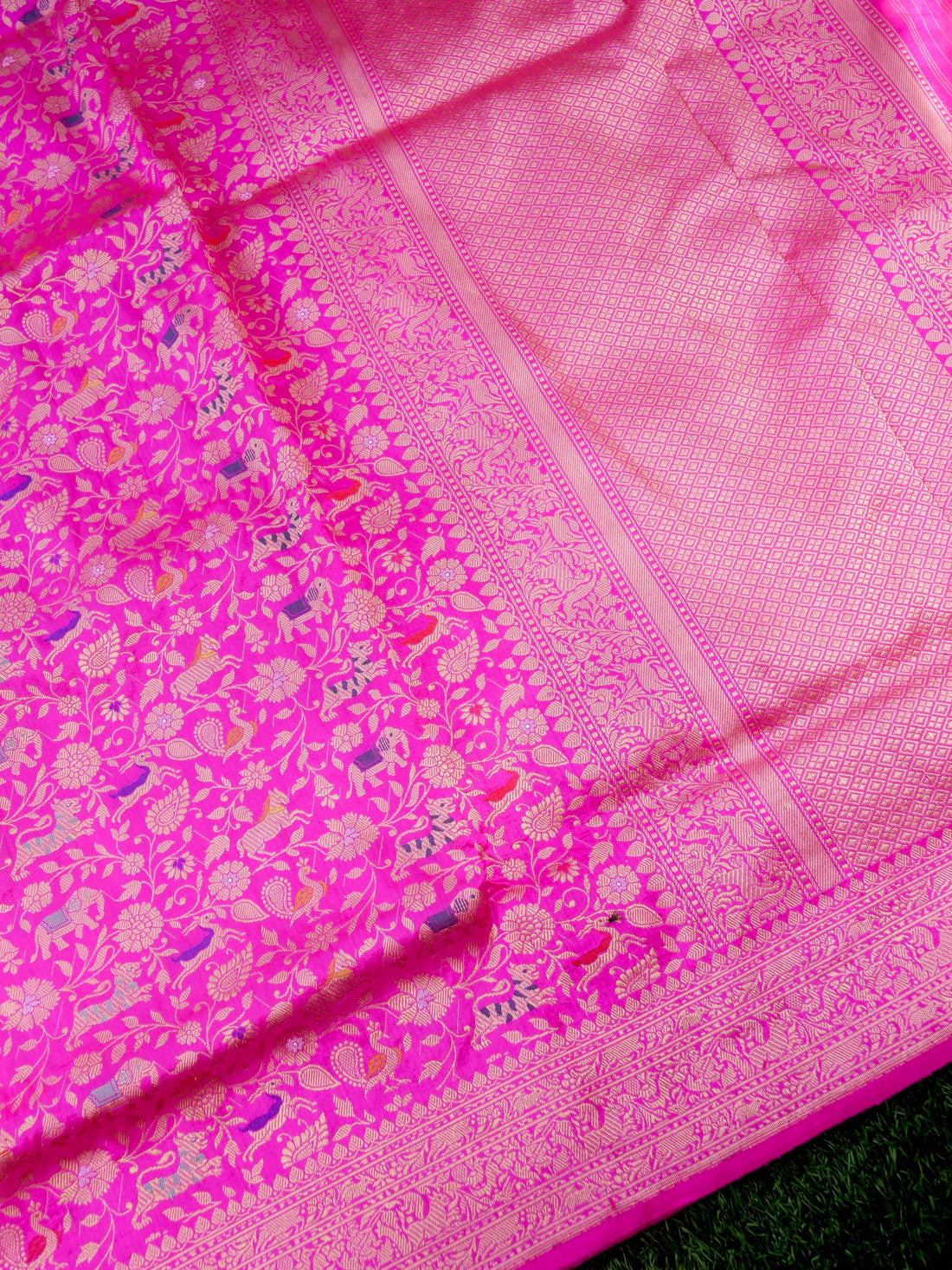 Handloom Banarasi Katan Silk Shikargah Saree | Pink - Khinkhwab