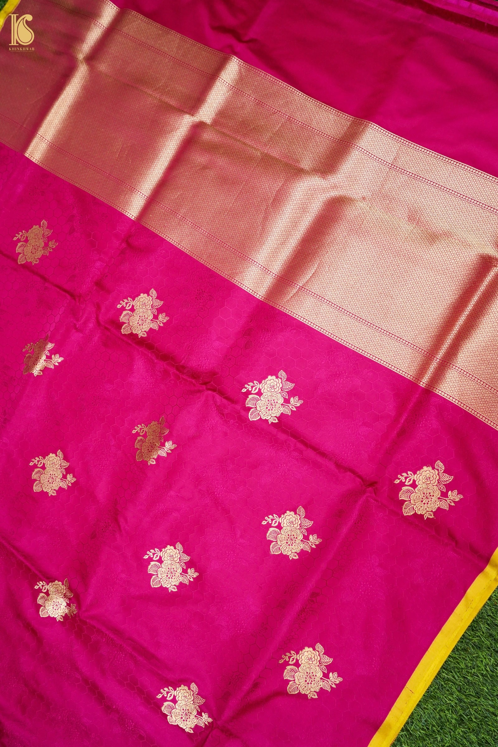 Mashru Silk Kadwa Gulab Buta Handwoven Banarasi Saree in Rani Pink