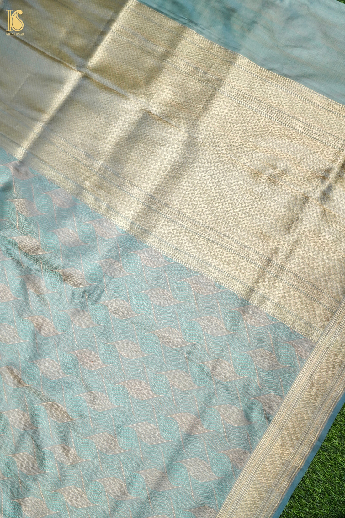 Katan Mashru Tanchoi Laharia Jaal Banarasi Saree in Slate Grey